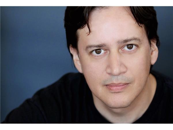 Interview w/ Indie Film Actor & Producer Manny Hernandez episode artwork