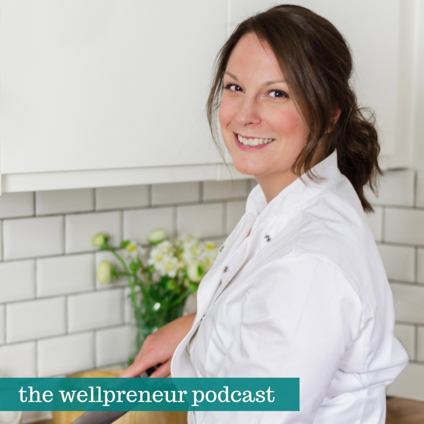 Natural Foods Chef Ceri Jones Grows with a Blog and Multiple Income Streams {e185}