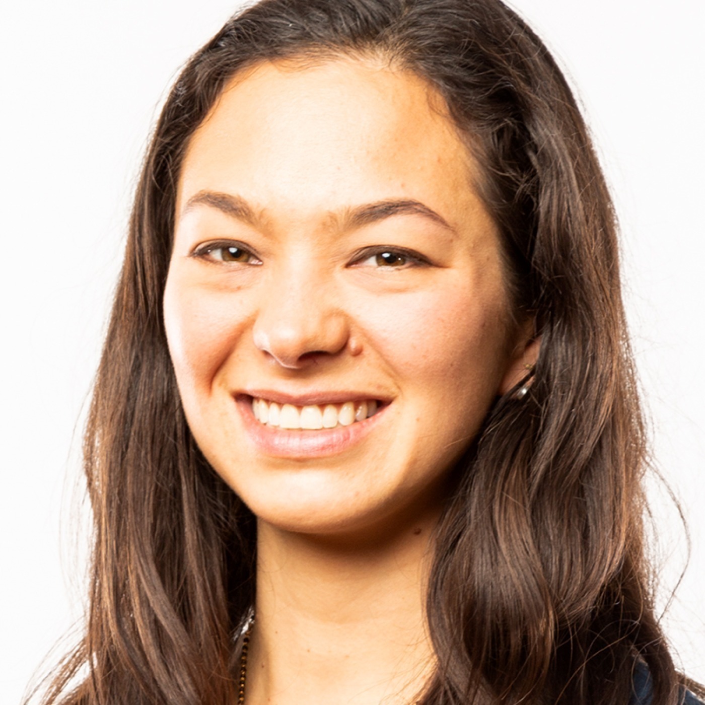 Claire Veuthey, EMBA '19 - On ESG and Social Impact Investing
