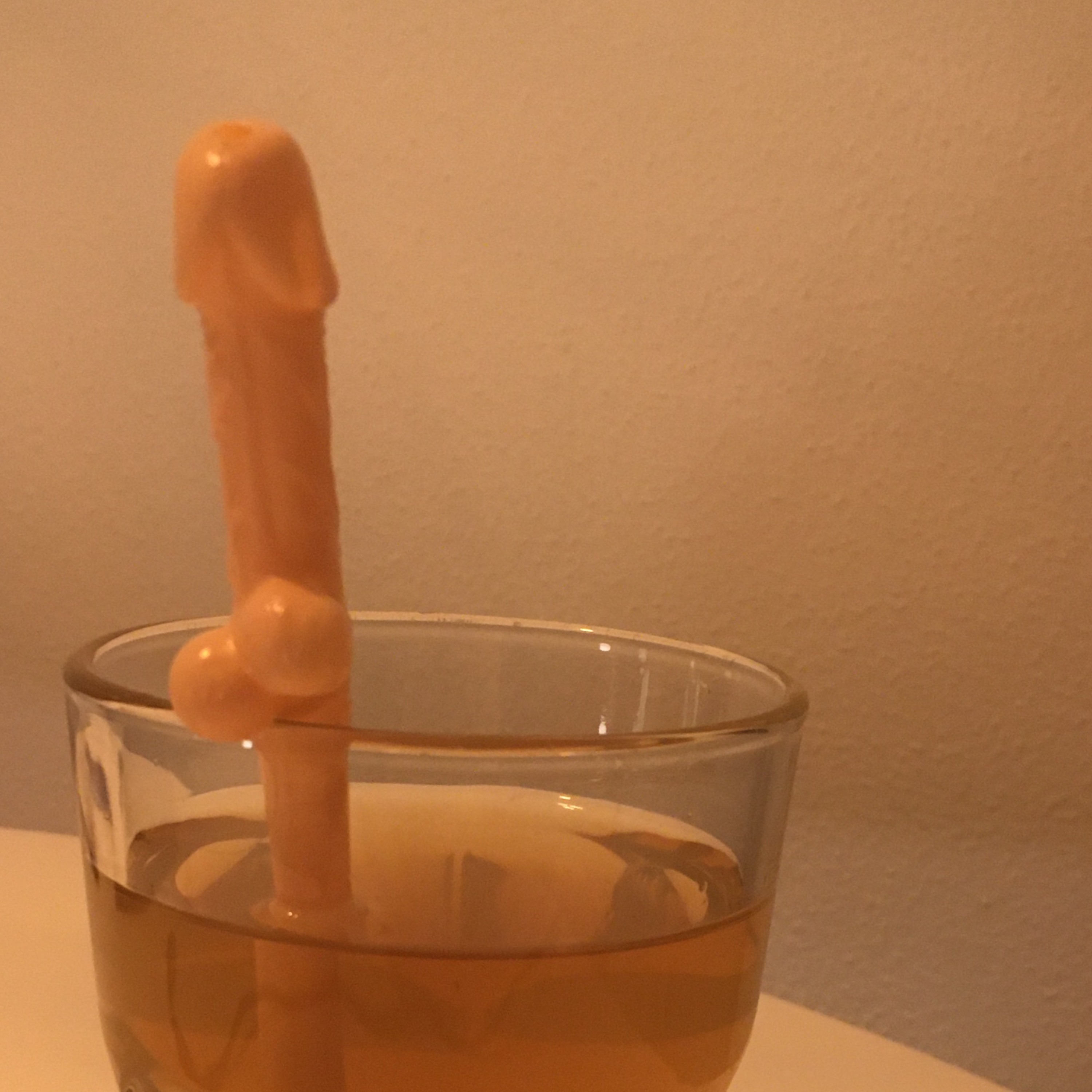 Prosecco & the Ponderings of a Politicised Penis