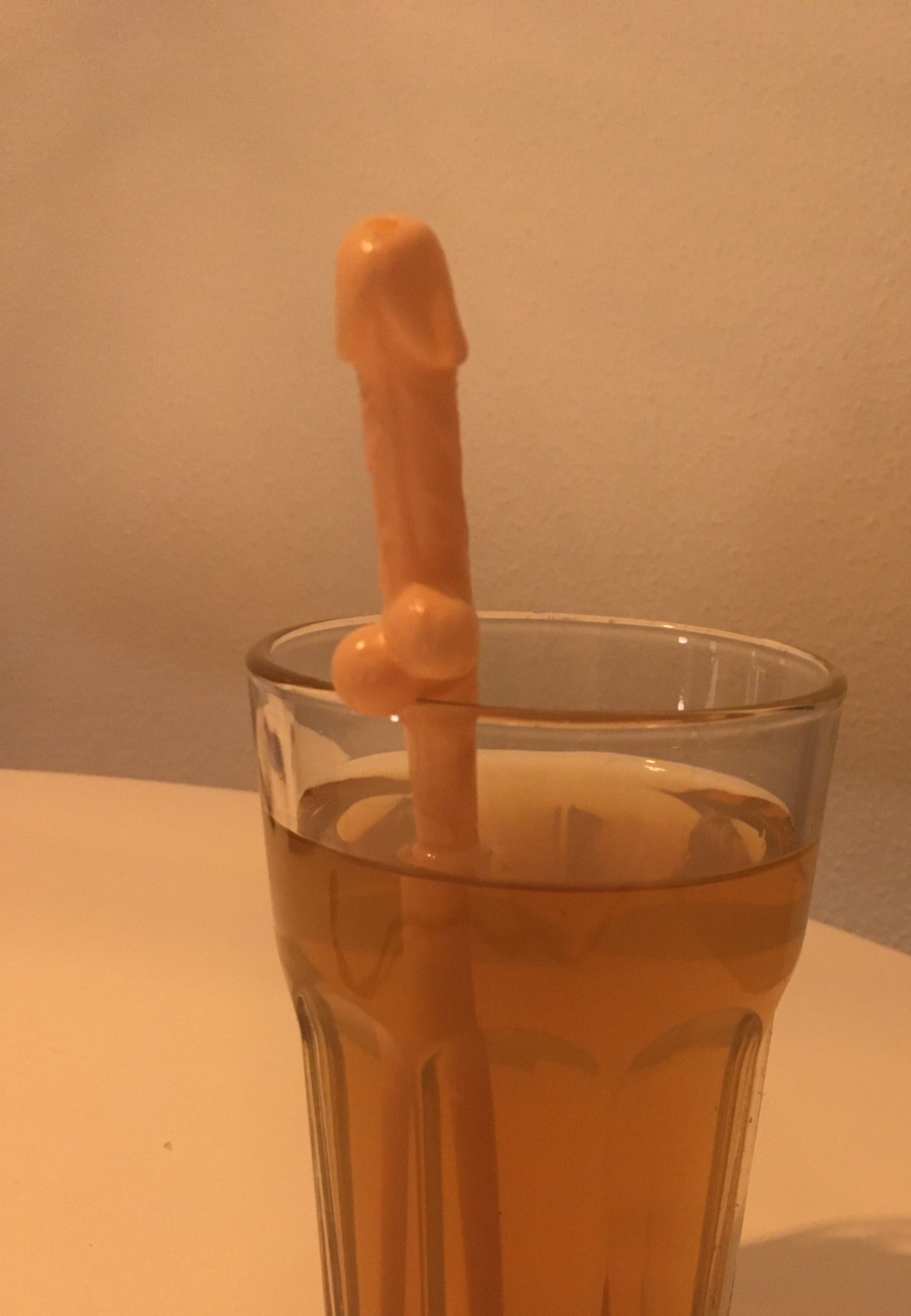 Prosecco & the Ponderings of a Politicised Penis