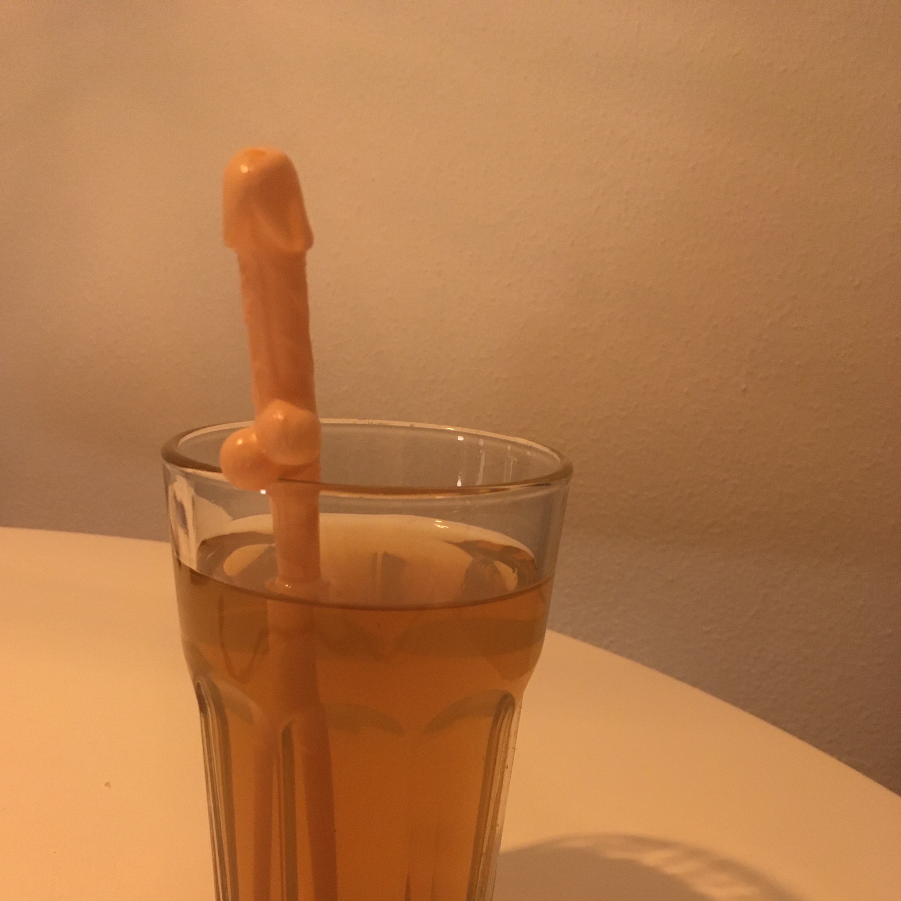 Prosecco & the Ponderings of a Politicised Penis