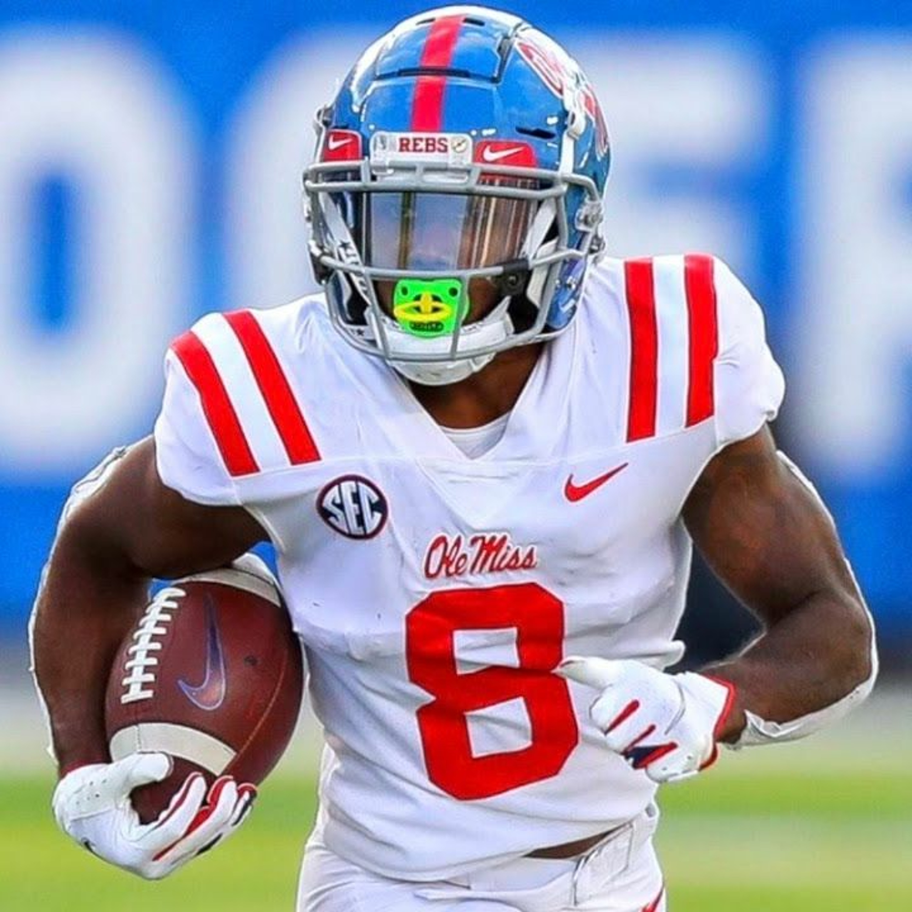 Tyler Siskey breaks down the evolution of Elijah Moore, potential NFL Draft first-rounder episode artwork