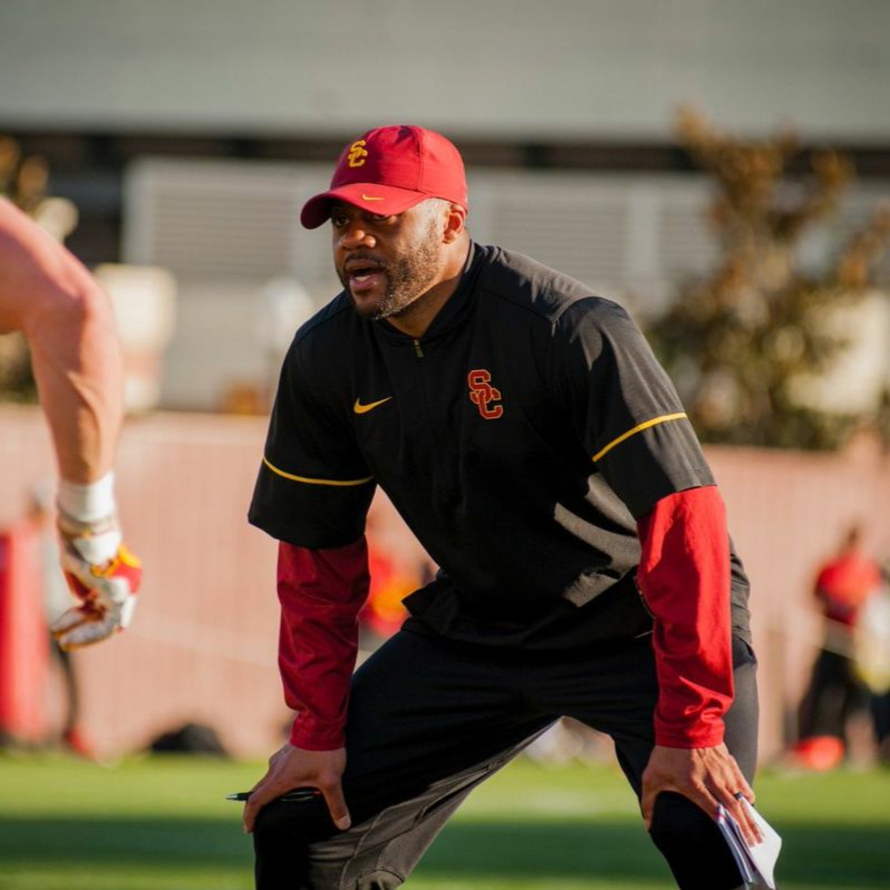 Keary Colbert raves about mentor and new Ole Miss head coach Lane Kiffin episode artwork