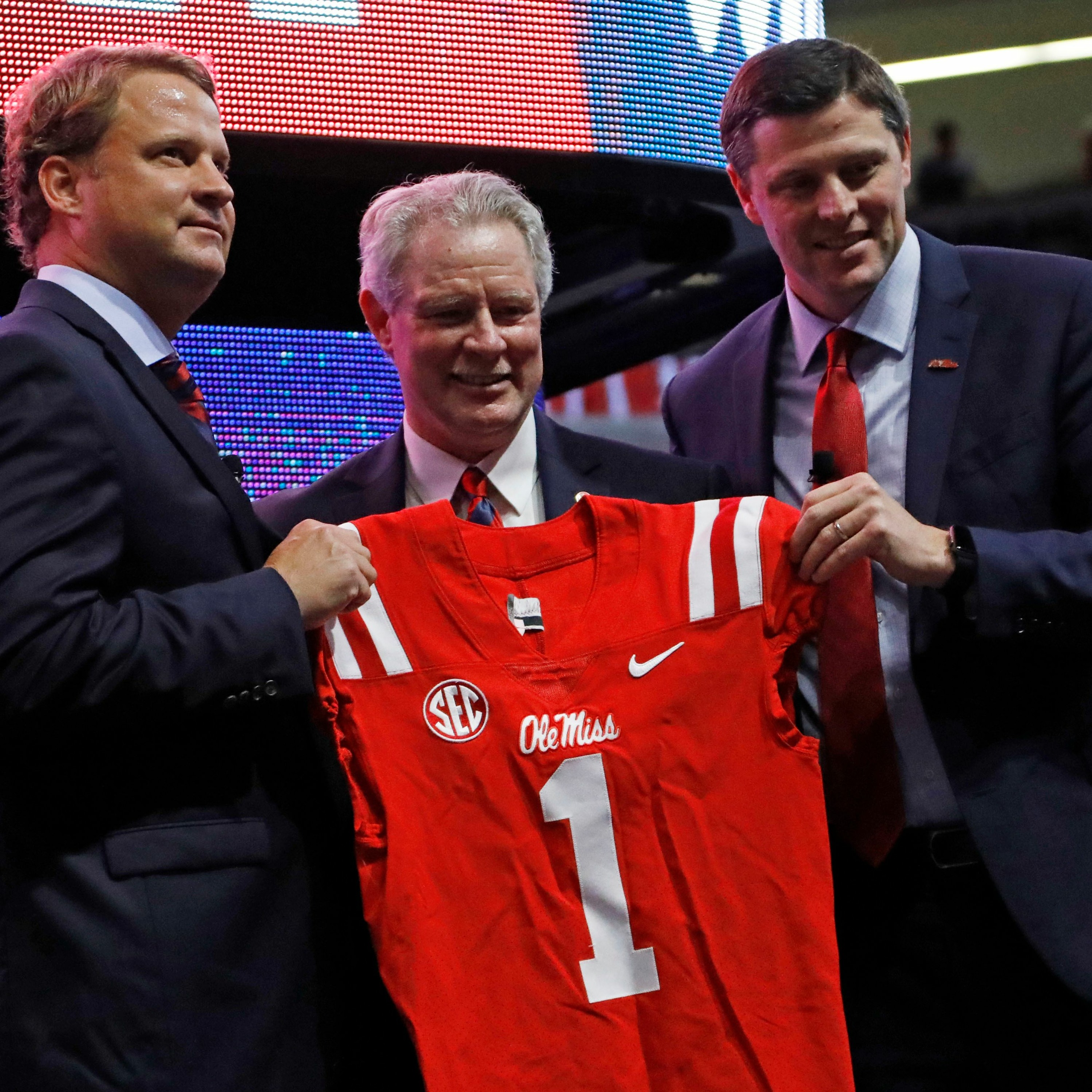 In-depth with Keith Carter on the coaching search process that led to Kiffin episode artwork