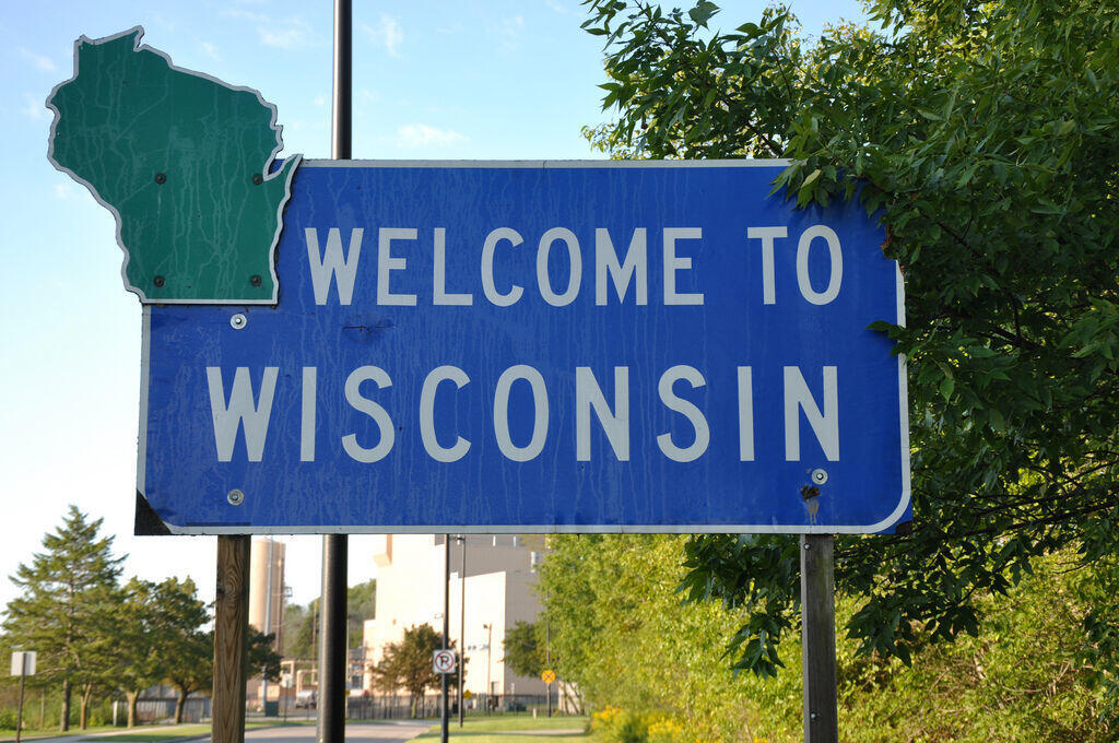 Trump Needs Wisconsin to Win, but Biden Is Ahead: John Nichols With Good News from a Swing State, plus David Nasaw on Refugees