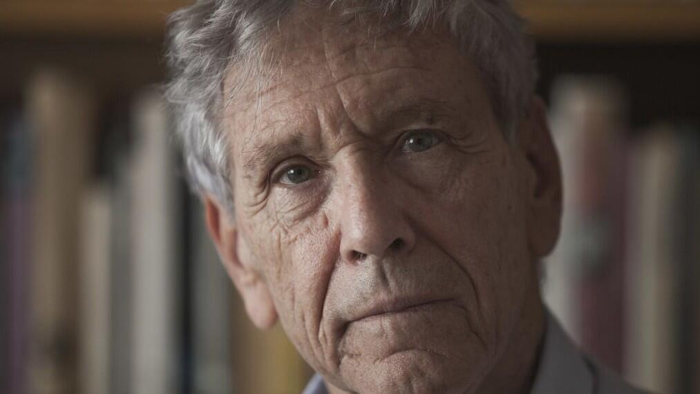 Remembering Amos Oz:  a 2004 Interview on Israelis and Palestinians episode artwork