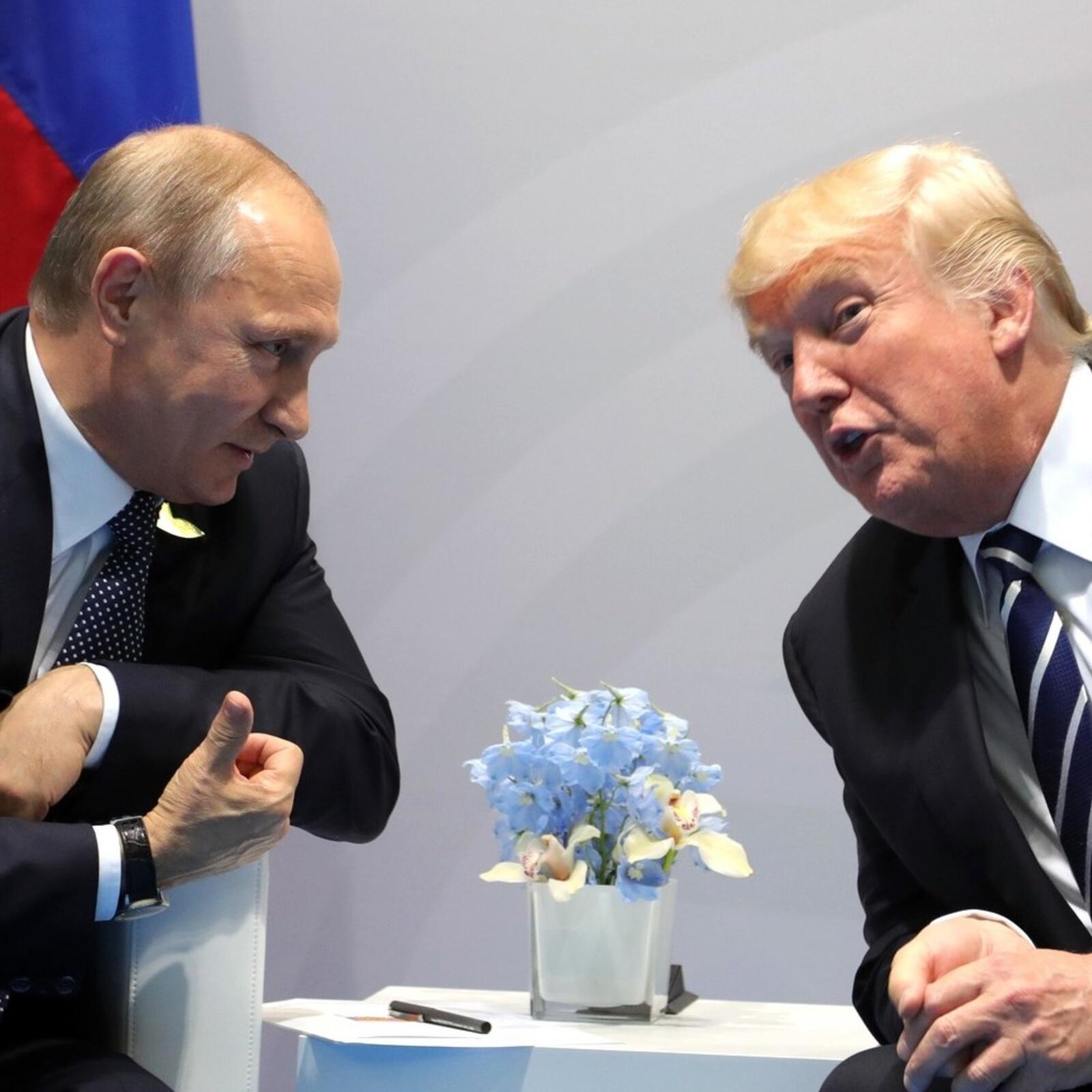 Secrets of the Trump-Russia Dossier: Bob Dreyfuss episode artwork