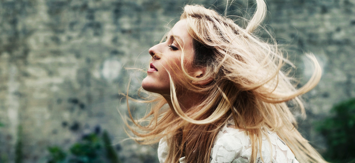 Ellie Goulding episode artwork