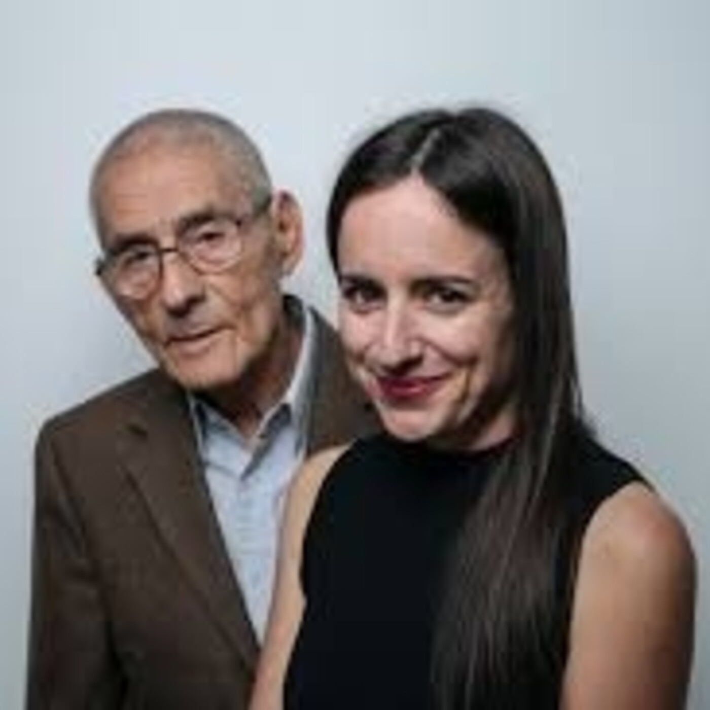 El agente topo-Un tierno thriller, nominado al Óscar, sobre las residencias cristianas de ancianos episode artwork
