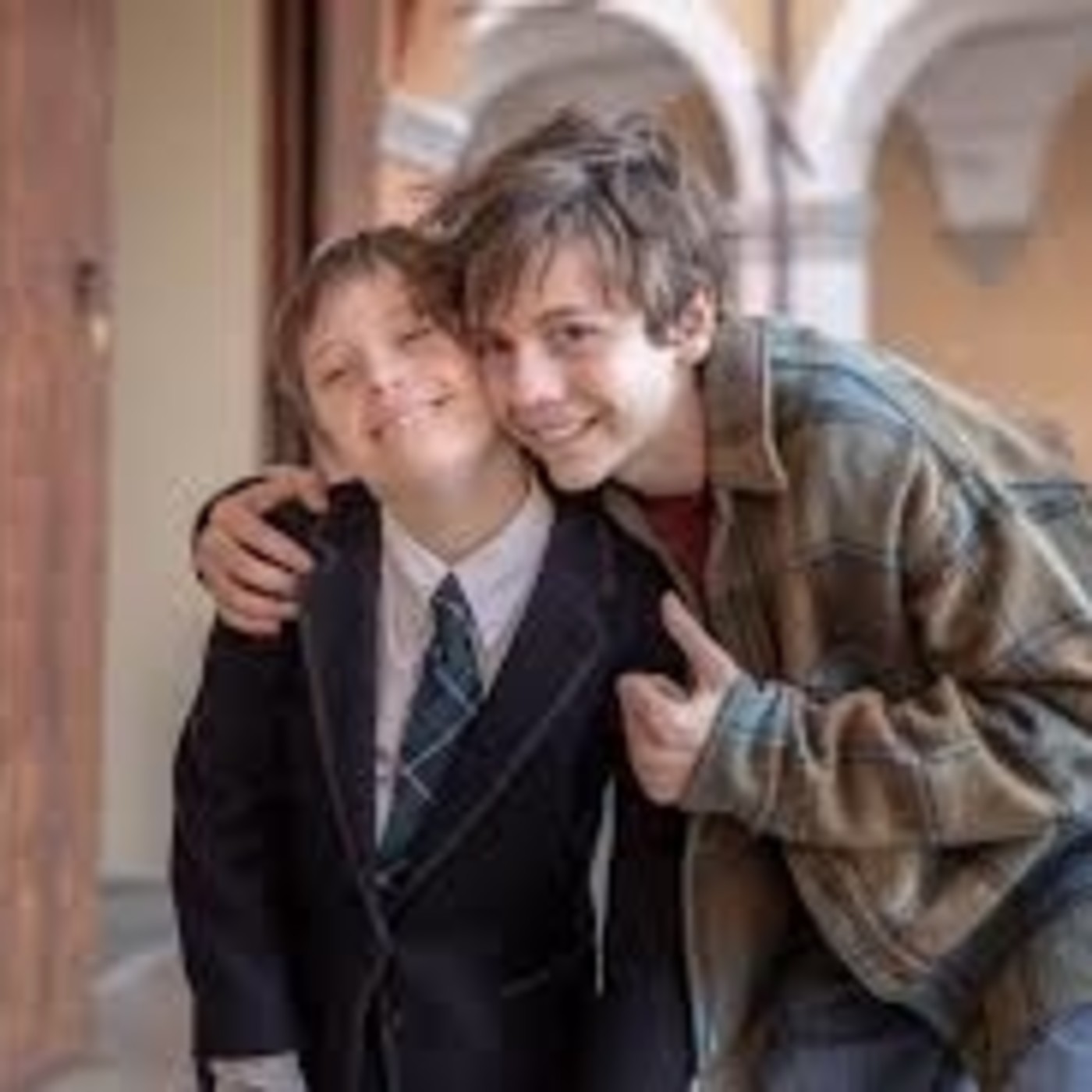 Mi hermano persigue dinosaurios-La importancia del amor en la familia - Episodio exclusivo para mecenas episode artwork