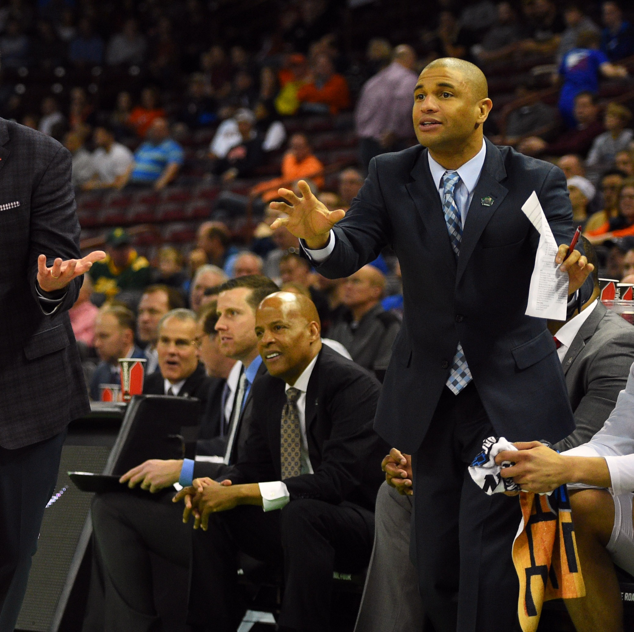 Around the Circle: Ole Miss men's basketball assistant coach Ronnie Hamilton