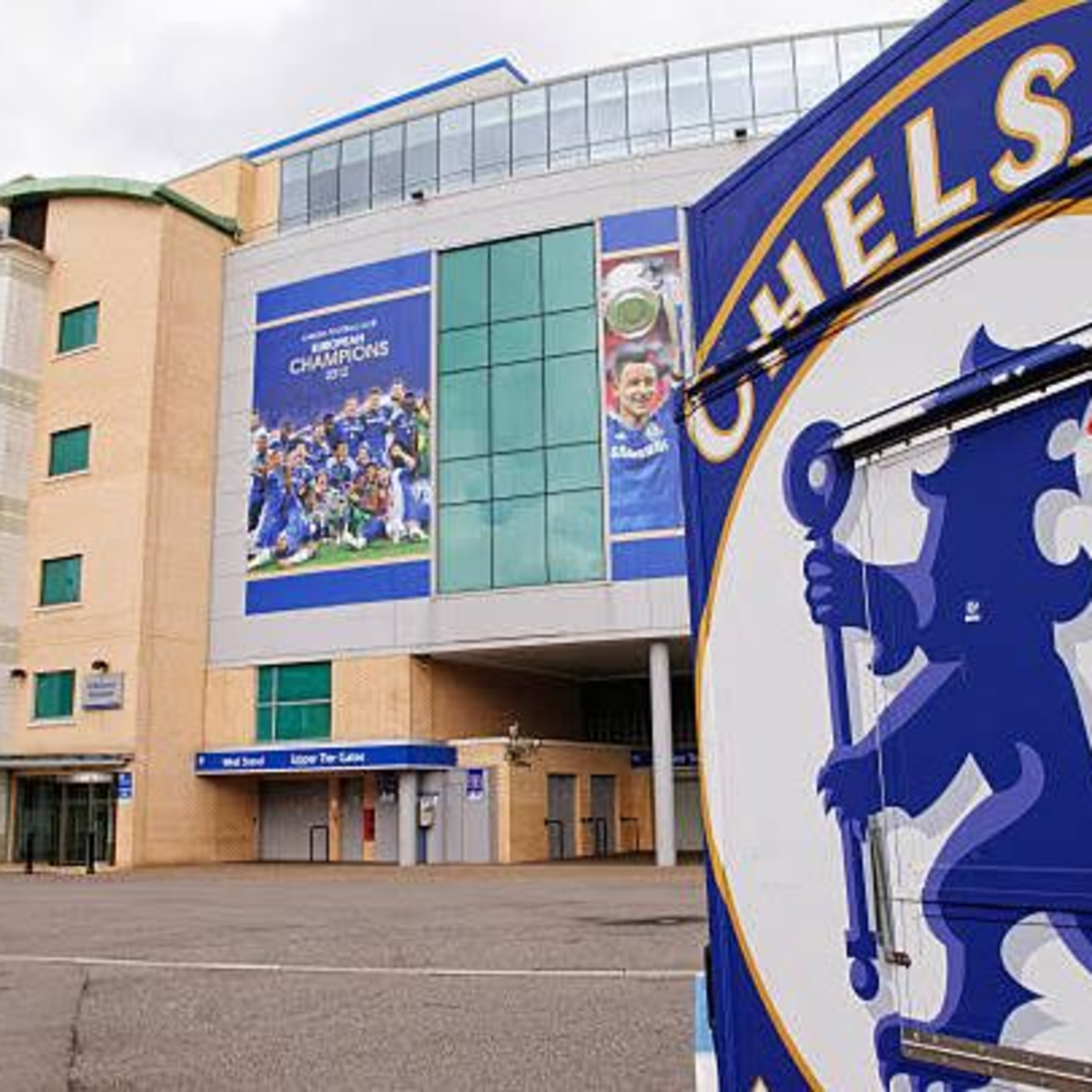 Latest Football and Entertainment news & Updates, top scores, live scores, fixtures and discussions.