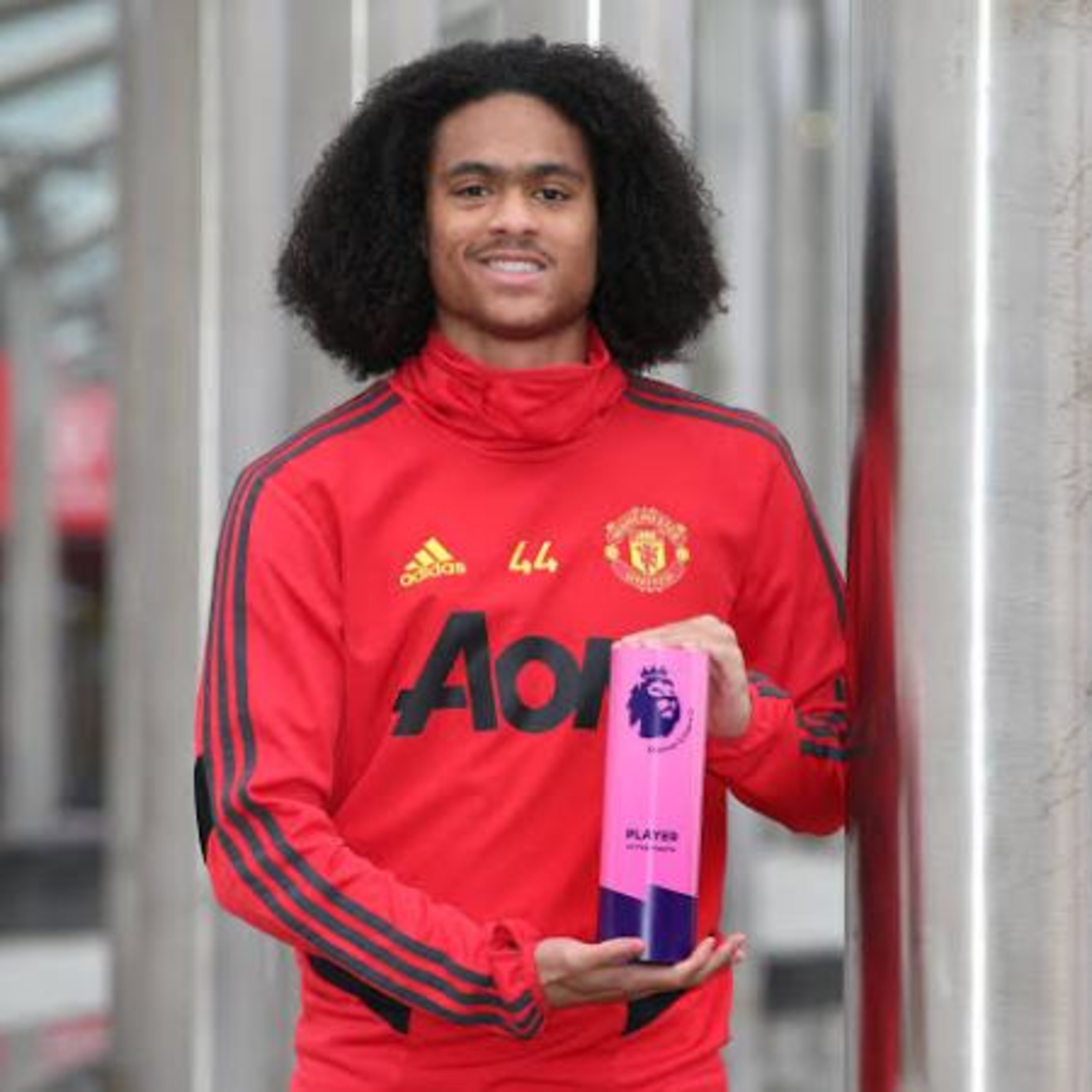 Latest Football and Entertainment news & Updates, top scores, live scores, fixtures and discussions.