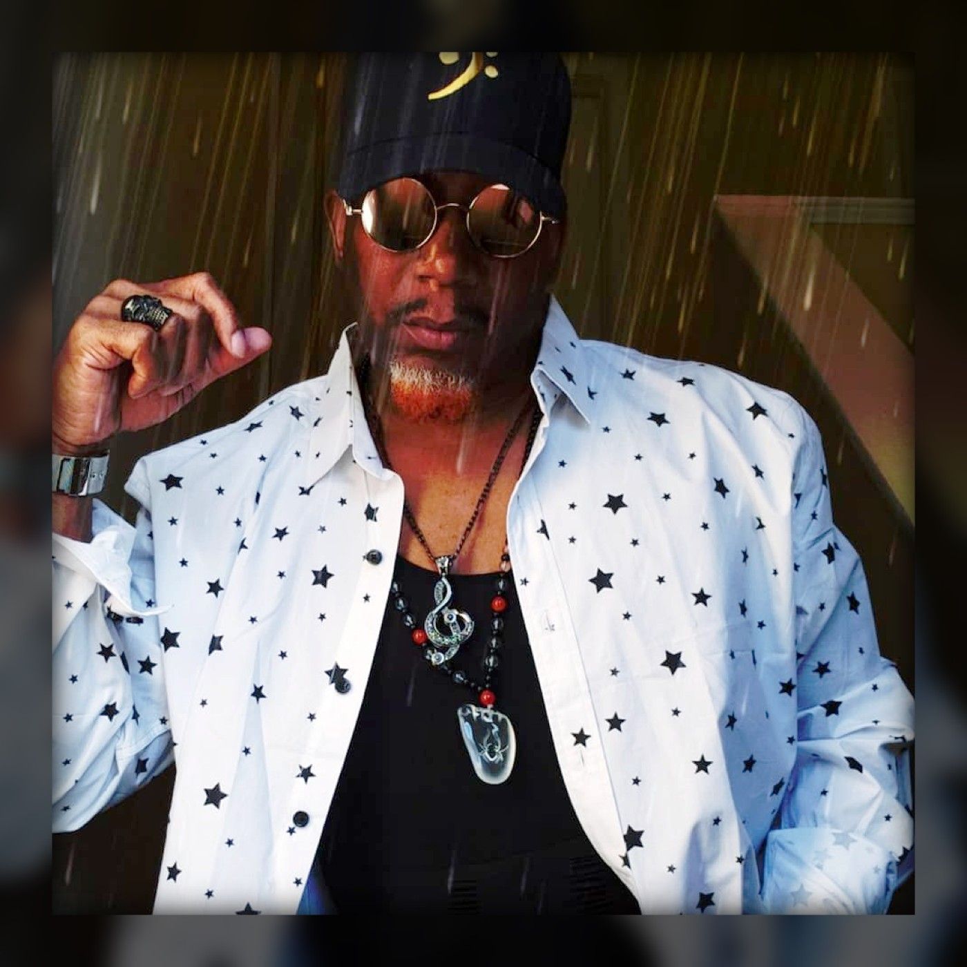 LADYDIVA LIVE RADIO