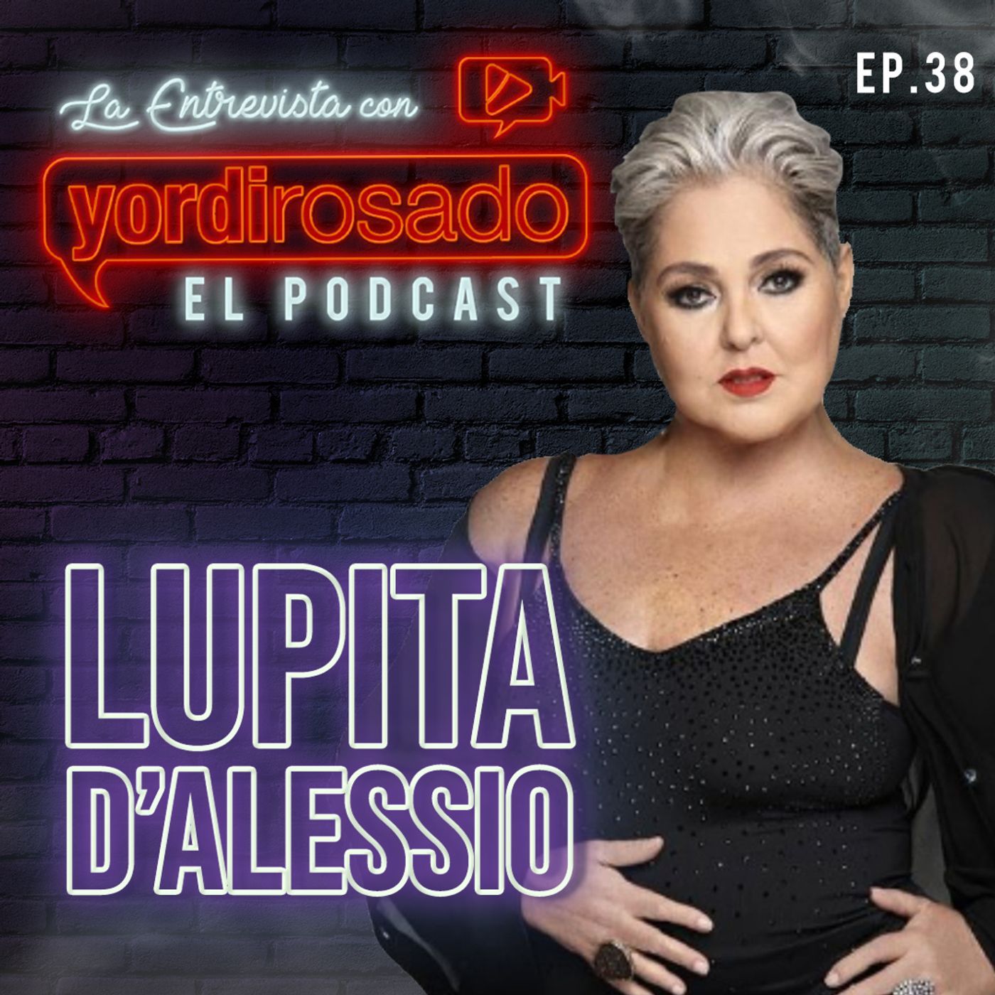 LUPITA D'ALESSIO, de la OSCURIDAD a la LUZ