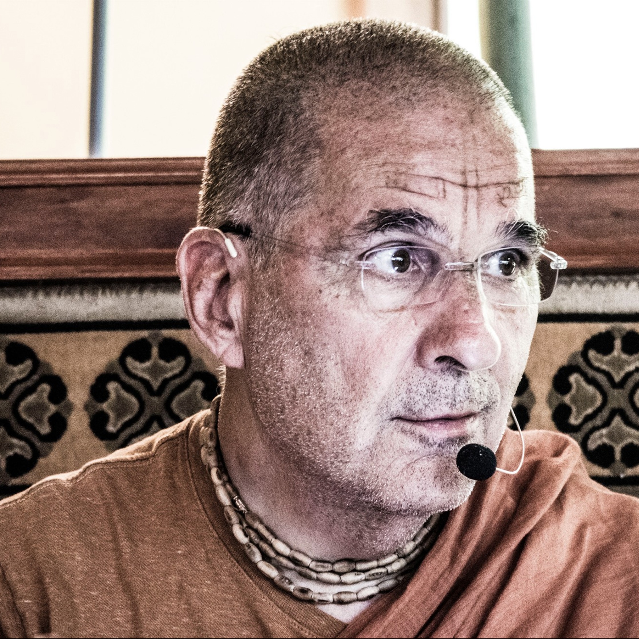 Swami B. V. Tripurari Live Q & A; June 19, 2022: Questions That Inspire the Guru episode artwork