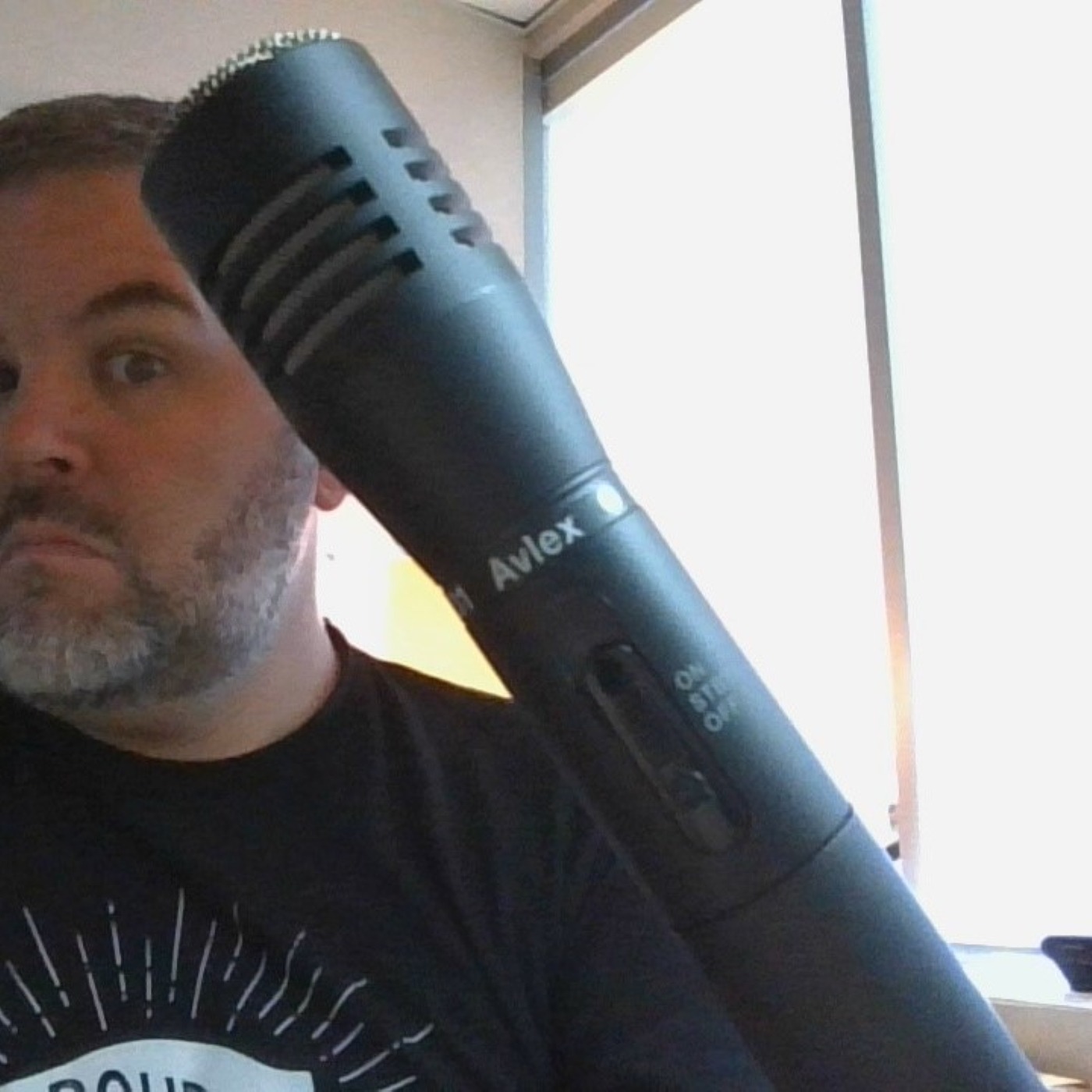 The Avlex Ci31 - A Rare Handheld Condenser Microphone episode artwork