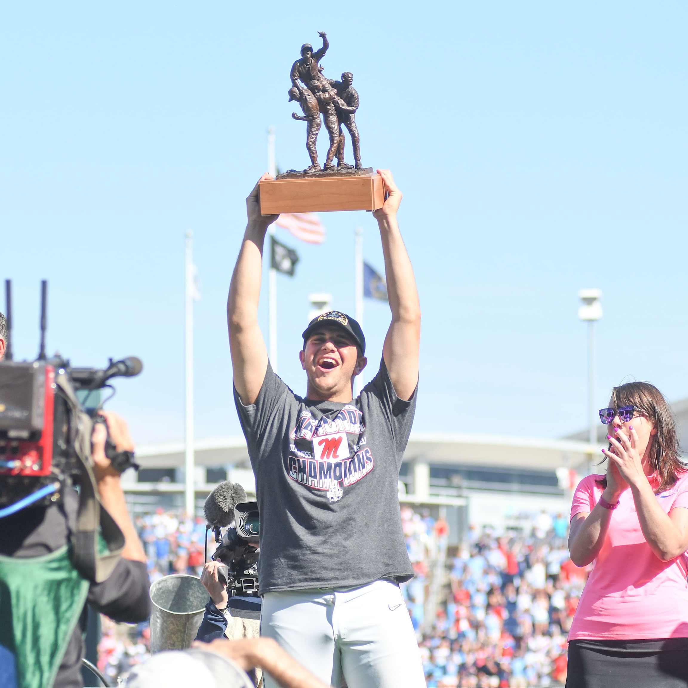 Ole Miss won a national championship, so what do we do now? episode artwork
