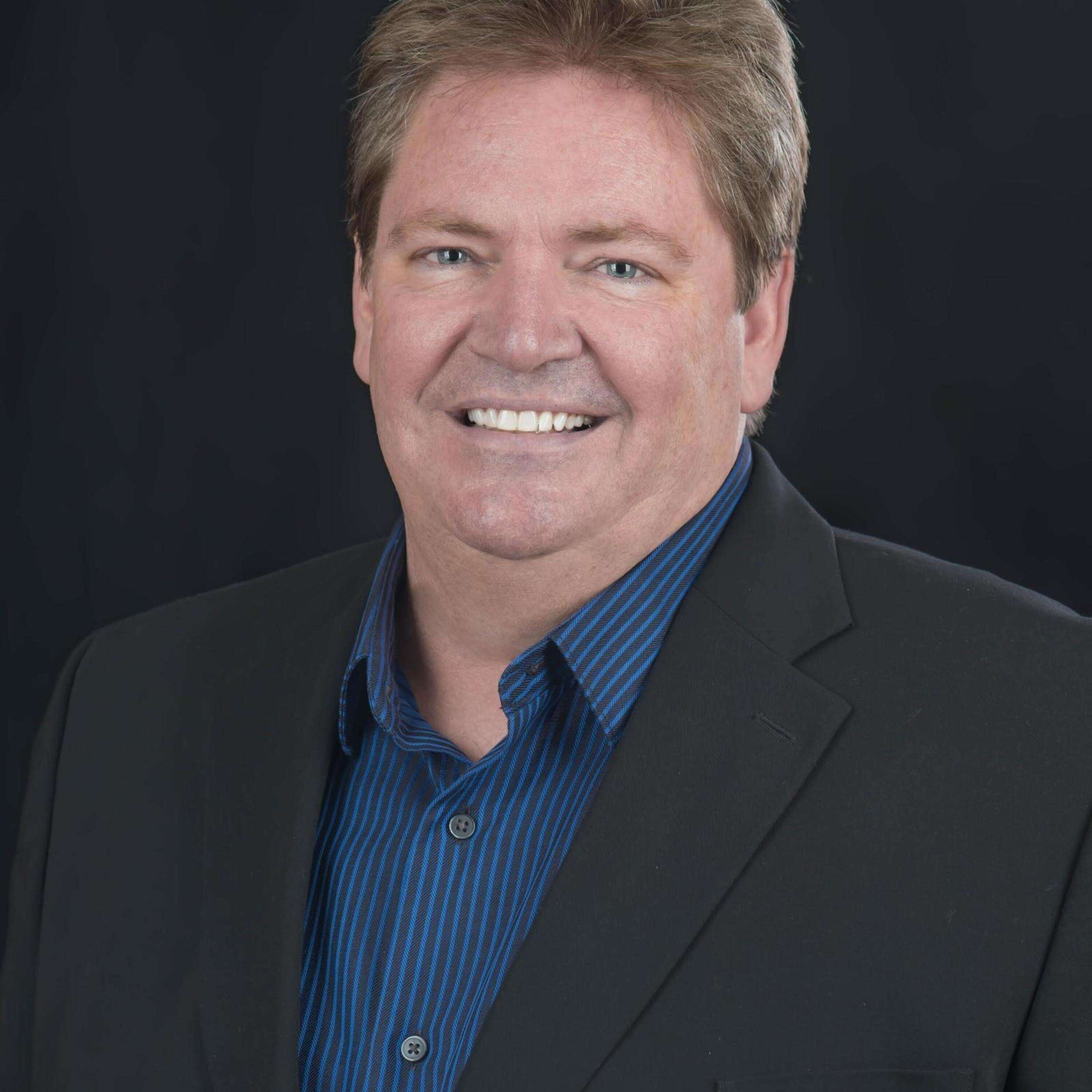 Episode 9: Who S#!t in the Box? w/ Tom Briscoe