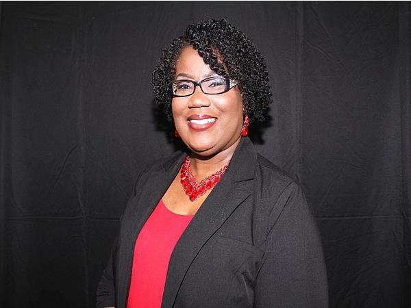 Endie Fiya: LIVE with Urban Christian Fiction Author & Blogger ~ She Nell episode artwork