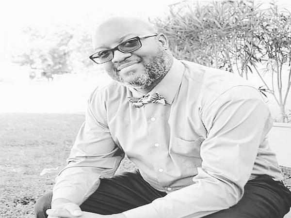 Endie Fiya: LIVE with Novelist & Published Author ~ F L Beaty episode artwork