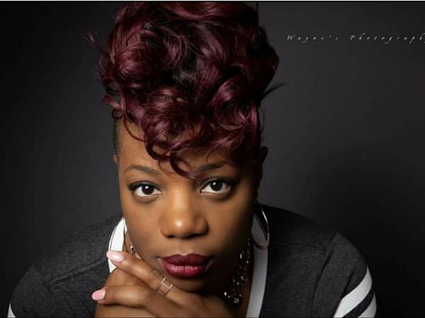 Endie Fiya: LIVE with Best Selling Published Fiction Author ~ Raegan Dennis episode artwork