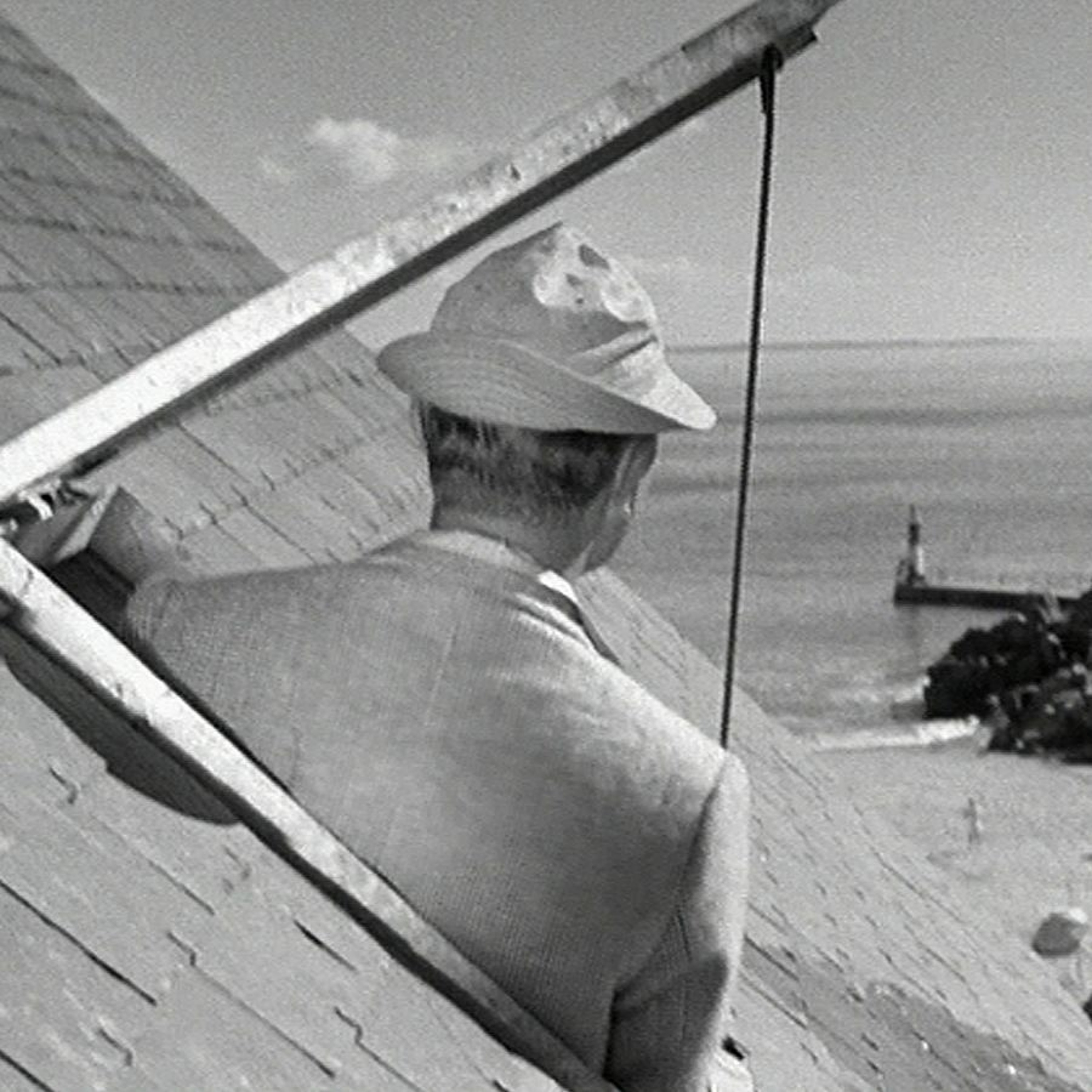 The Twin Geeks 97: Monsieur Hulot's Holiday episode artwork