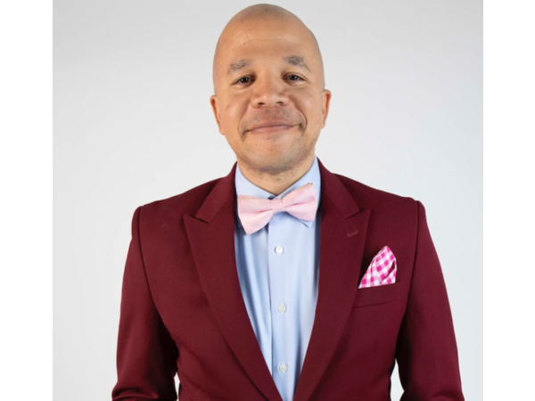 Why Podcasting Interviews Are Networking Gold! W/DJ Amani Roberts episode artwork