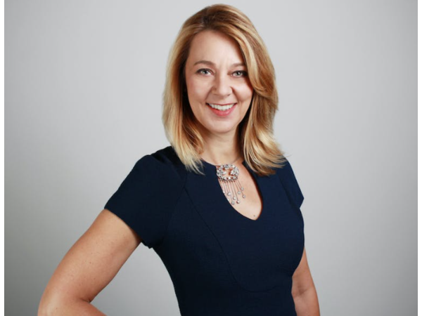 How to Become the Authority in Your Industry W/ Beate Chelette episode artwork