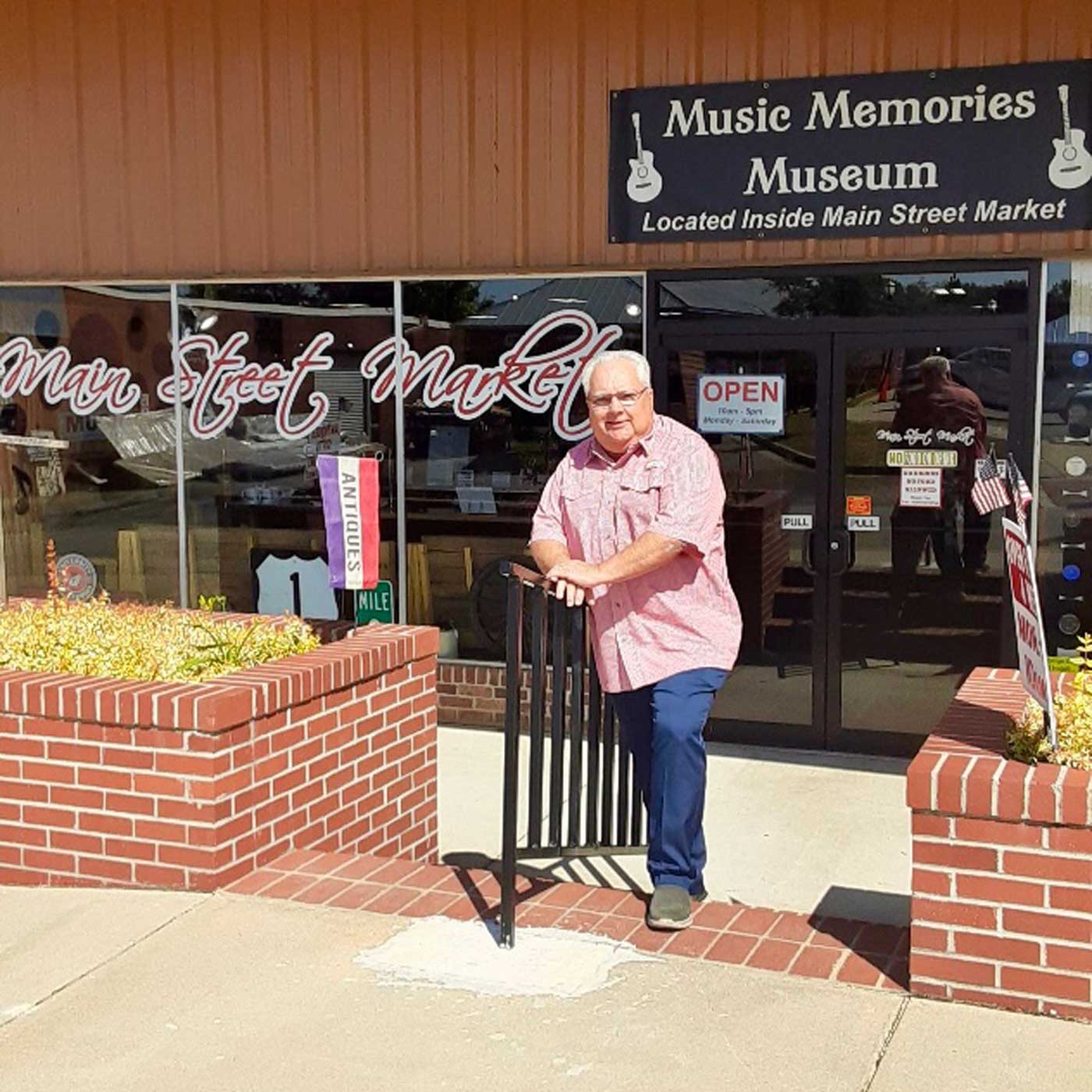 Neighbor To Neighbor - Michael Bright From Main Street Market!