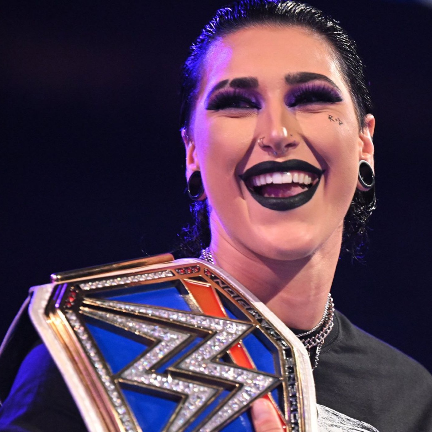 WINC Podcast (4/7): WWE SmackDown Review, More episode artwork