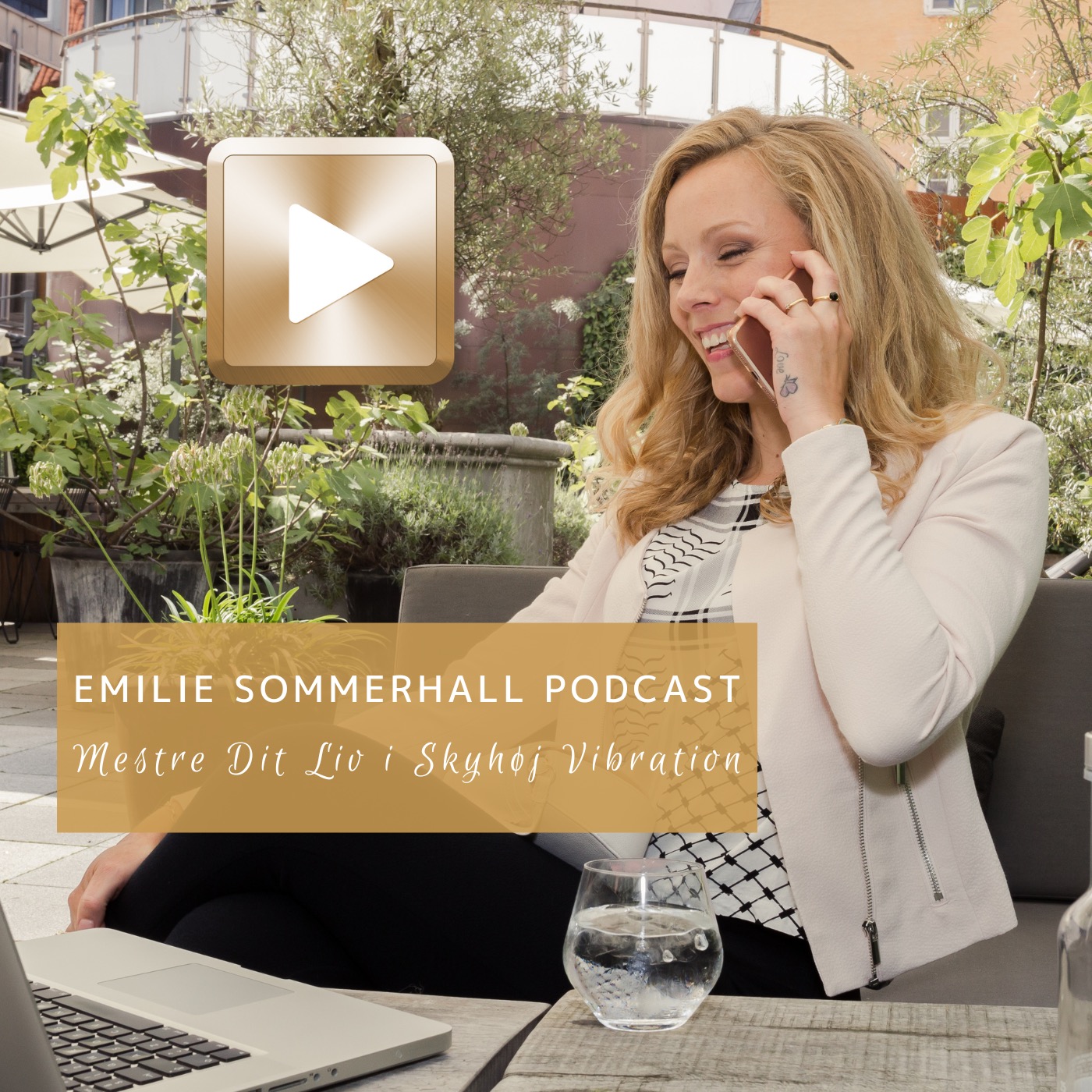 Emilie Sommerhall Podcast af Emilie Sommerhall