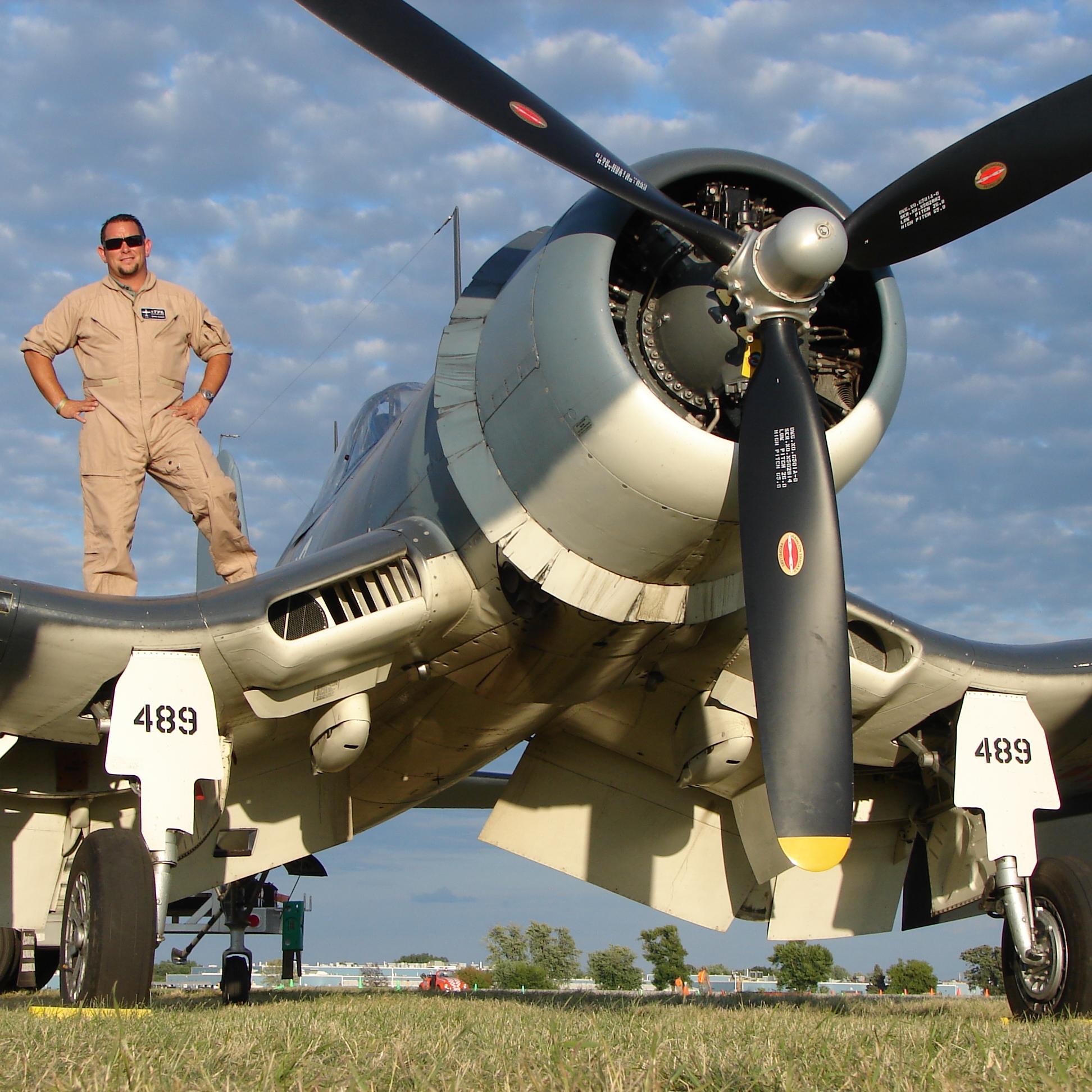 Warbird Radio - Bernie Vasquez & Warren Pietsch! - Ep 653 episode artwork