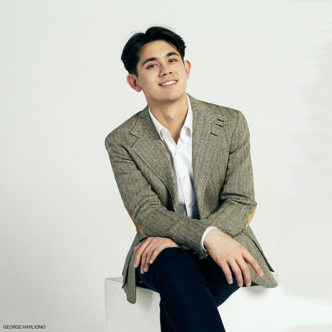 MAESTRO FILIPINO 24 0817 I George Harliono