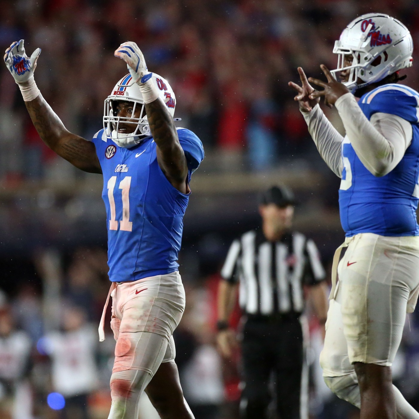 Hit That Line: College Football Playoff scenarios and Week 12 winners