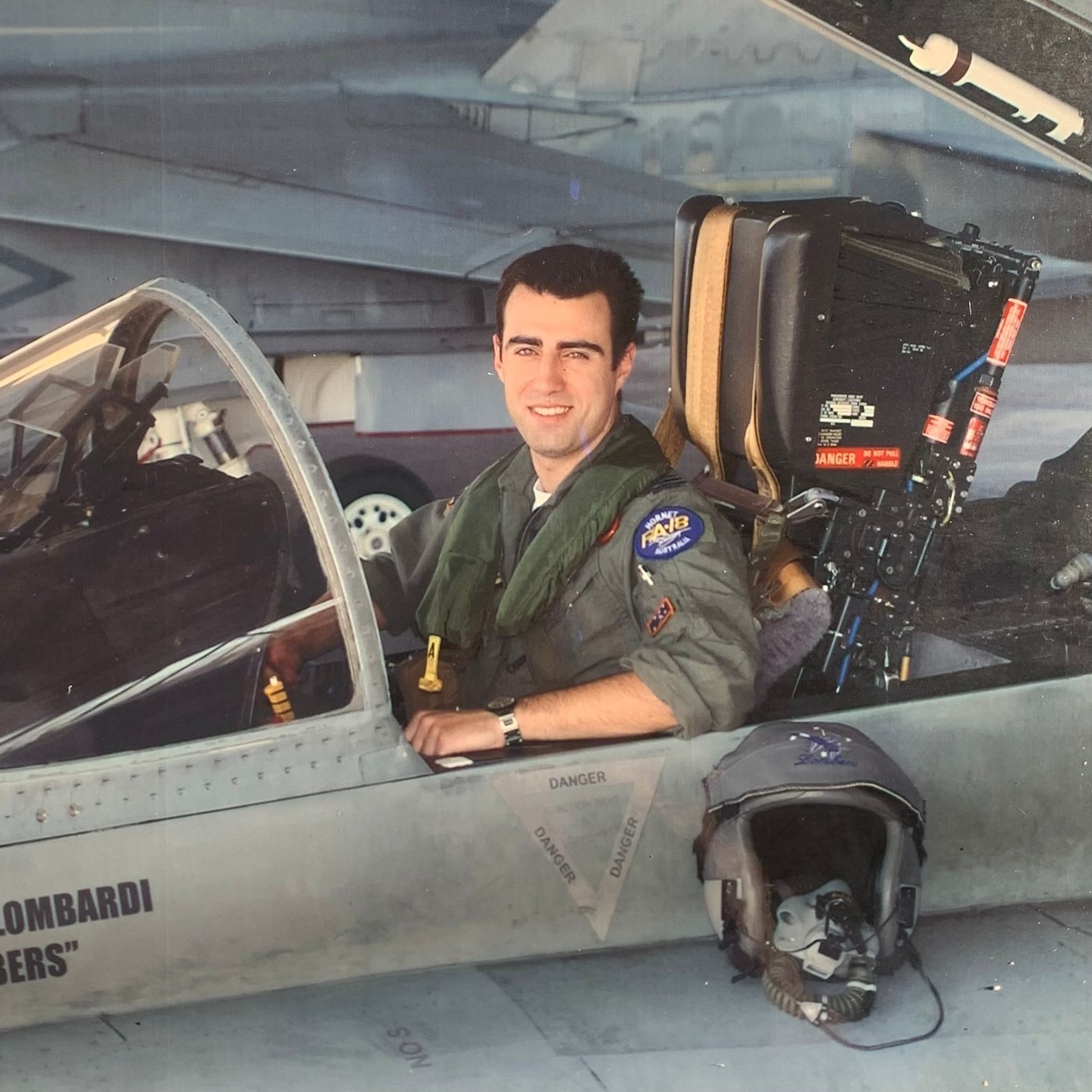cover of episode "Lombers" talks CRM, from the Hornet to the Airlines