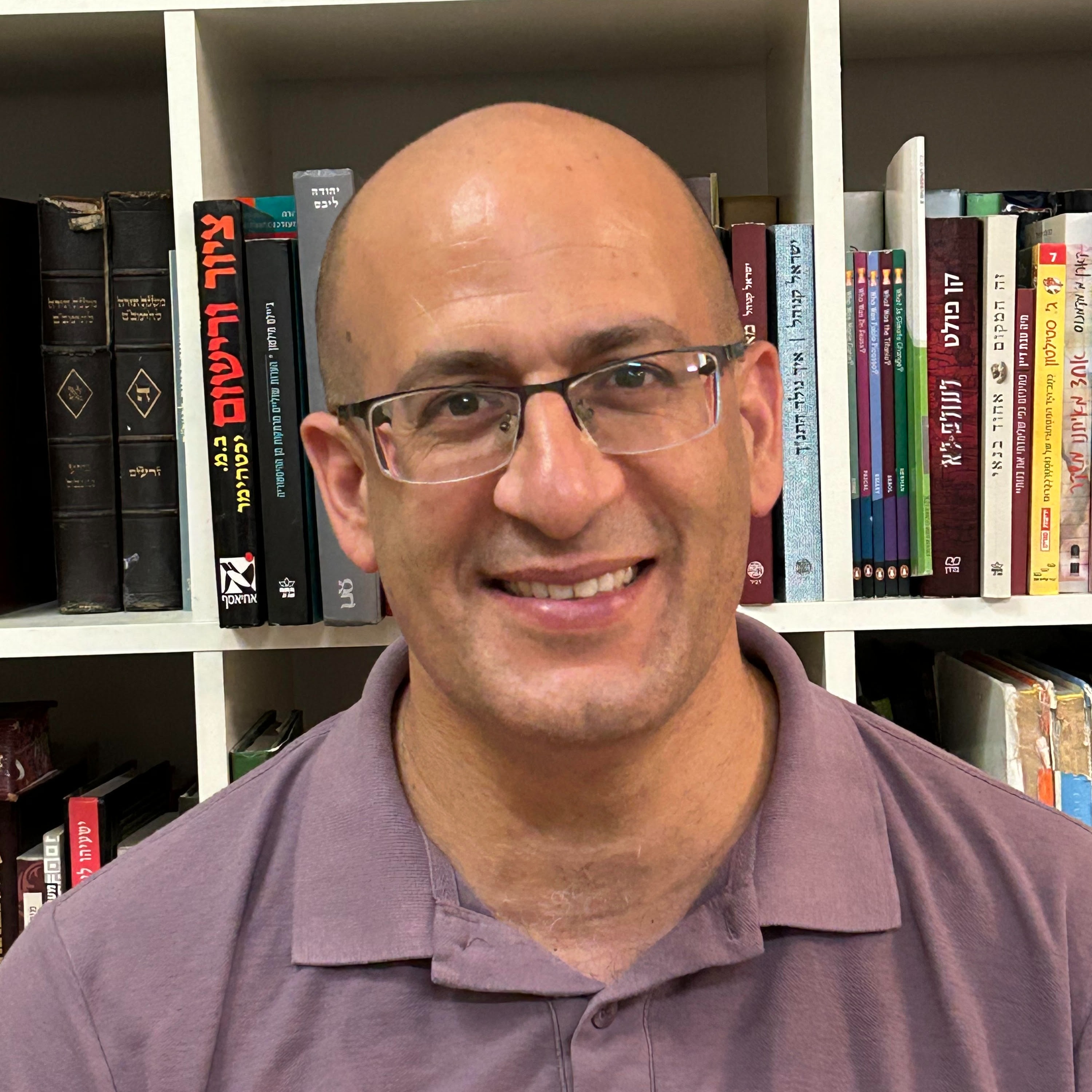 מורה נבוכים, צעד צעד - 111 - פרק כ"ט, חלק ב' - ישעיהו והחברים