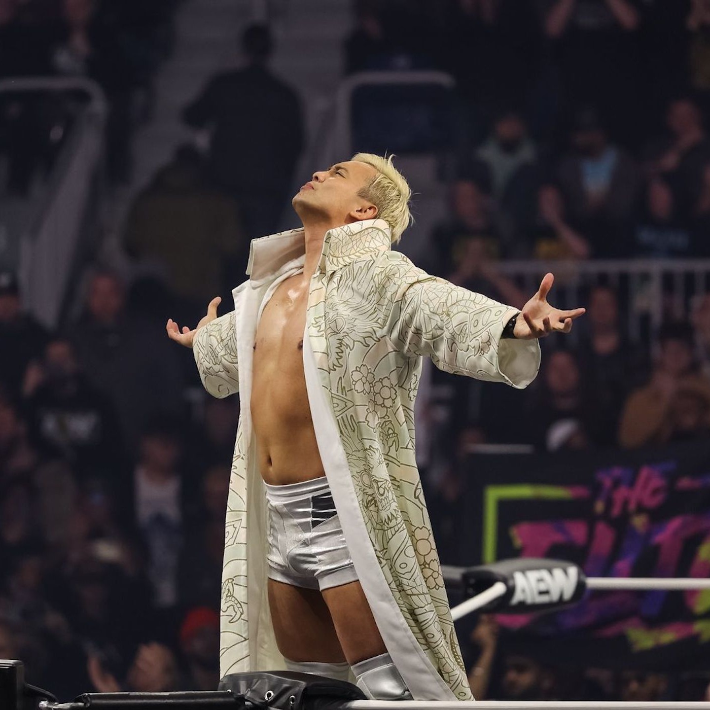WINC Podcast (320): AEW Dynamite & Rampage Report, Rousey slams Vince, Nick Aldis injured, more