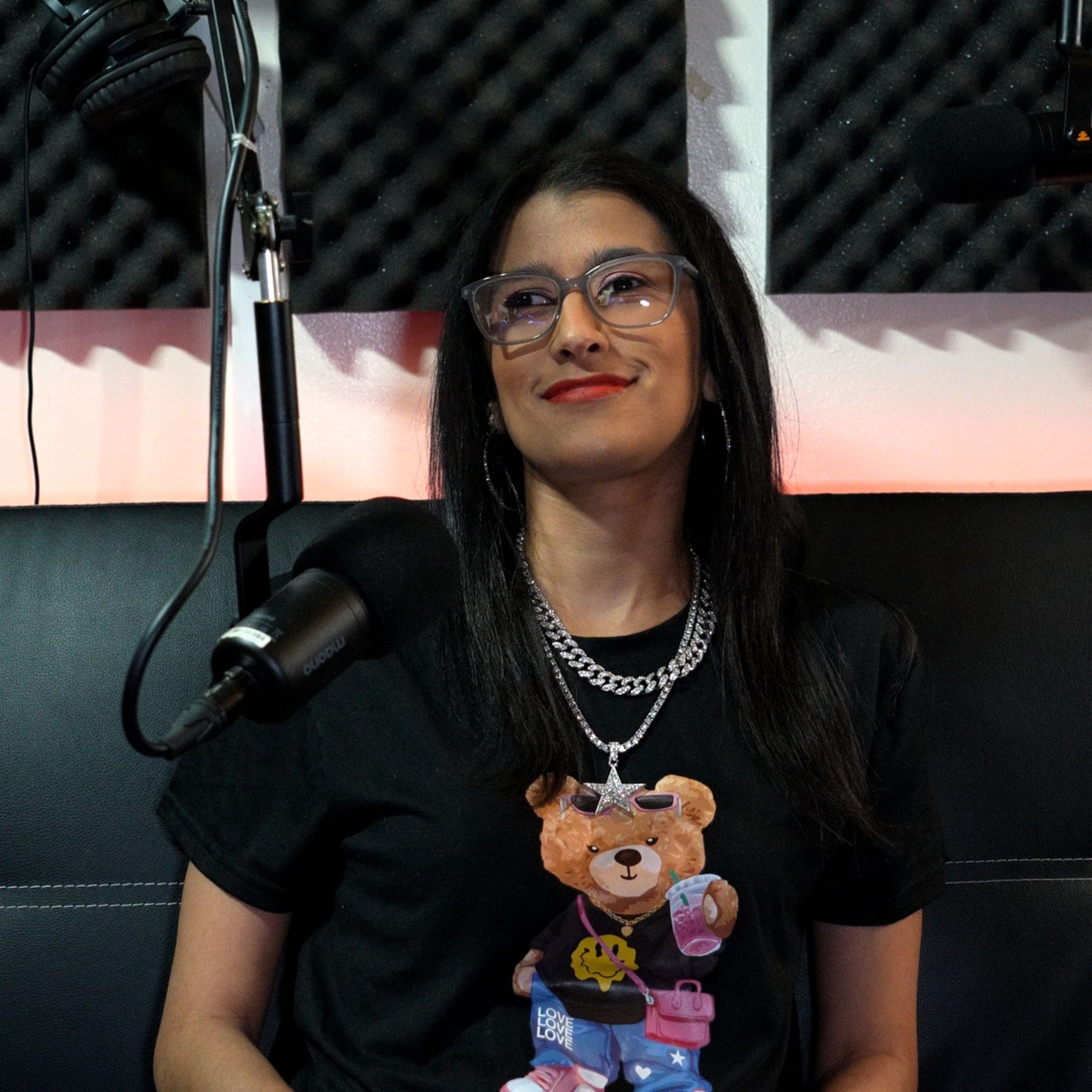 Melly Starz (Full Interview) Talks Miami x Entertainment Industry x Managing Artist + More! episode artwork