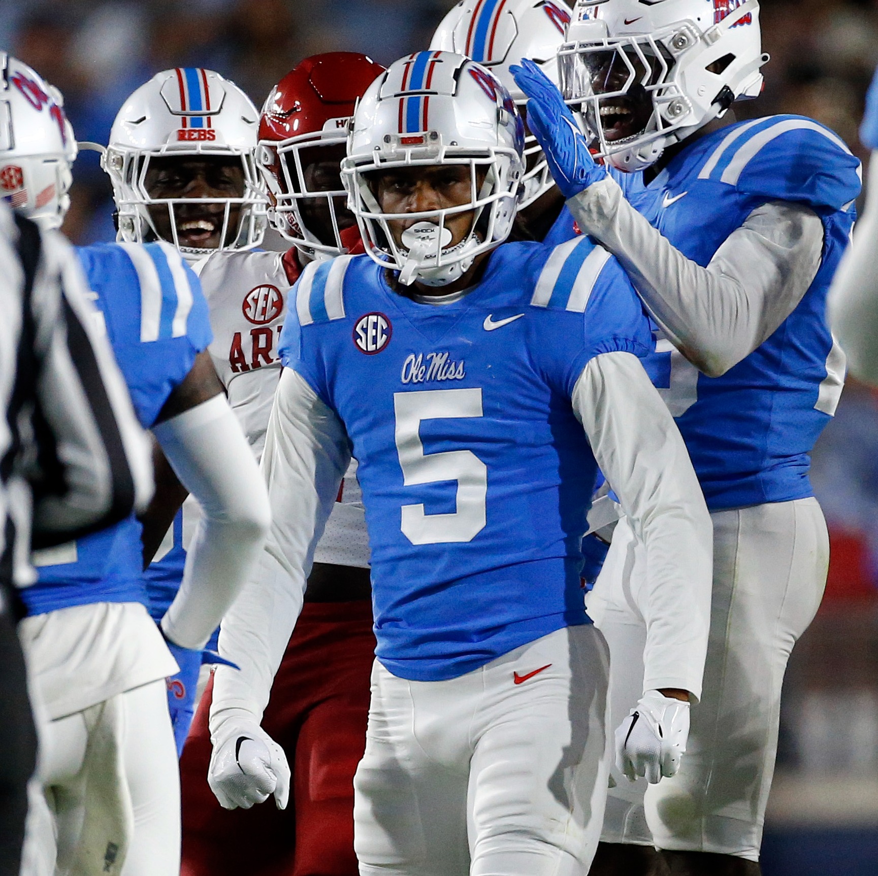 ‘Ivey League’: SEC stardom didn’t come easy to Ole Miss’ John Saunders