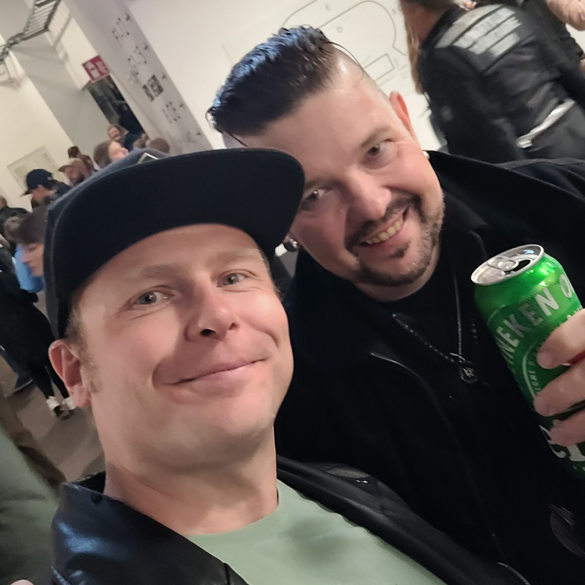 Pintaa syvemmälle -podcast