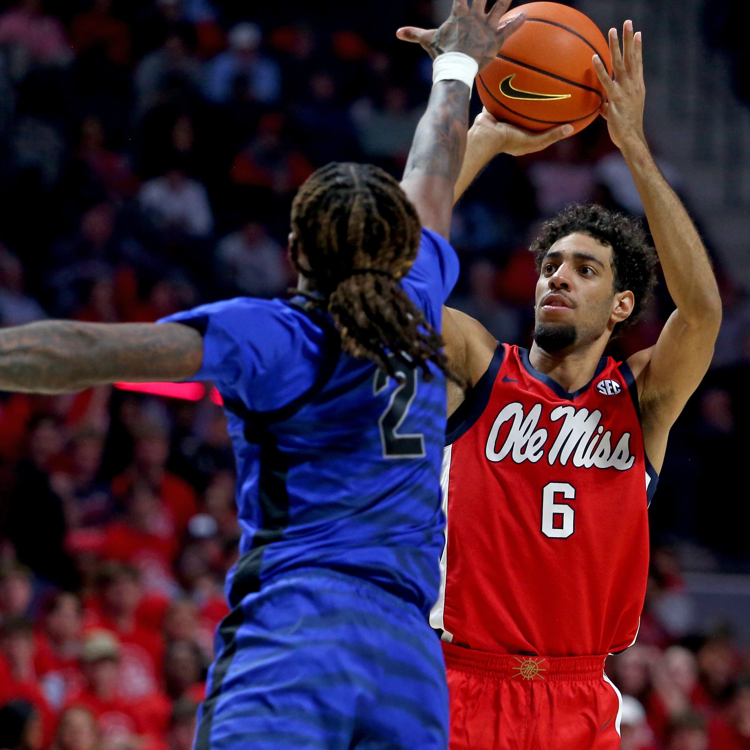 ‘He’s a pro’: Murphy Holloway already sees greatness in Ilias Kamardine