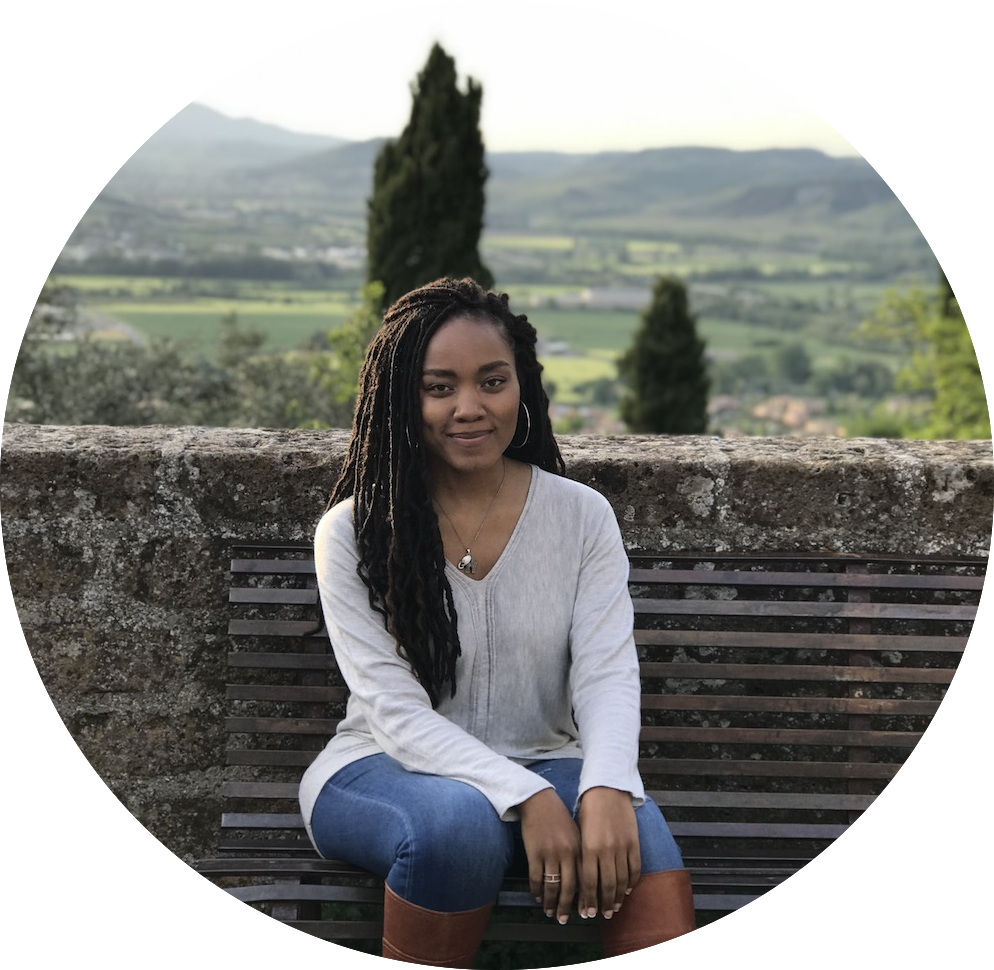 Embracing the Soft Life with Victoria Childress in Italy episode artwork