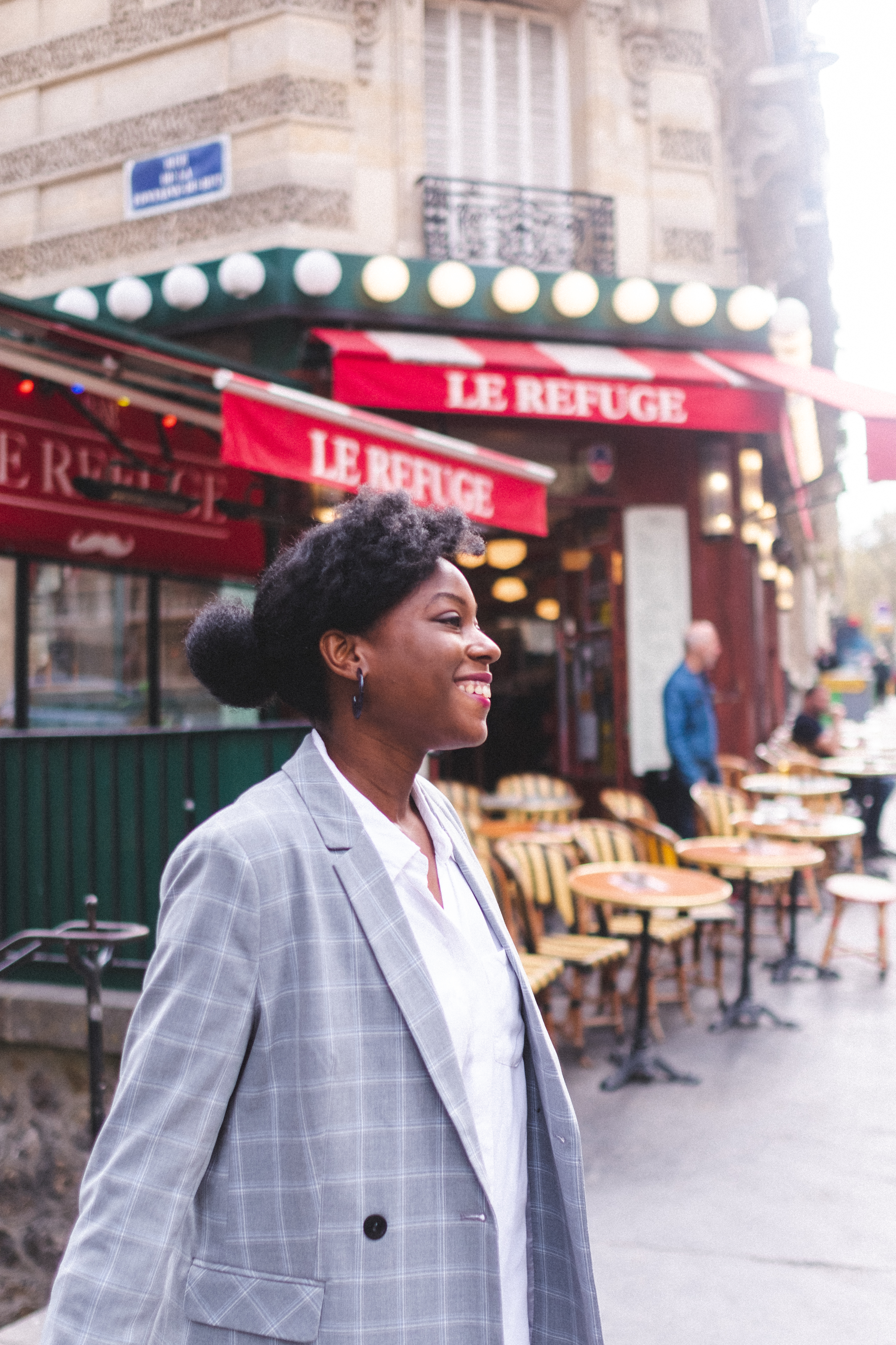 A Decade of Living and Thriving Abroad: Making a Home in Paris with Maya Dorsey of La Vie Locale episode artwork