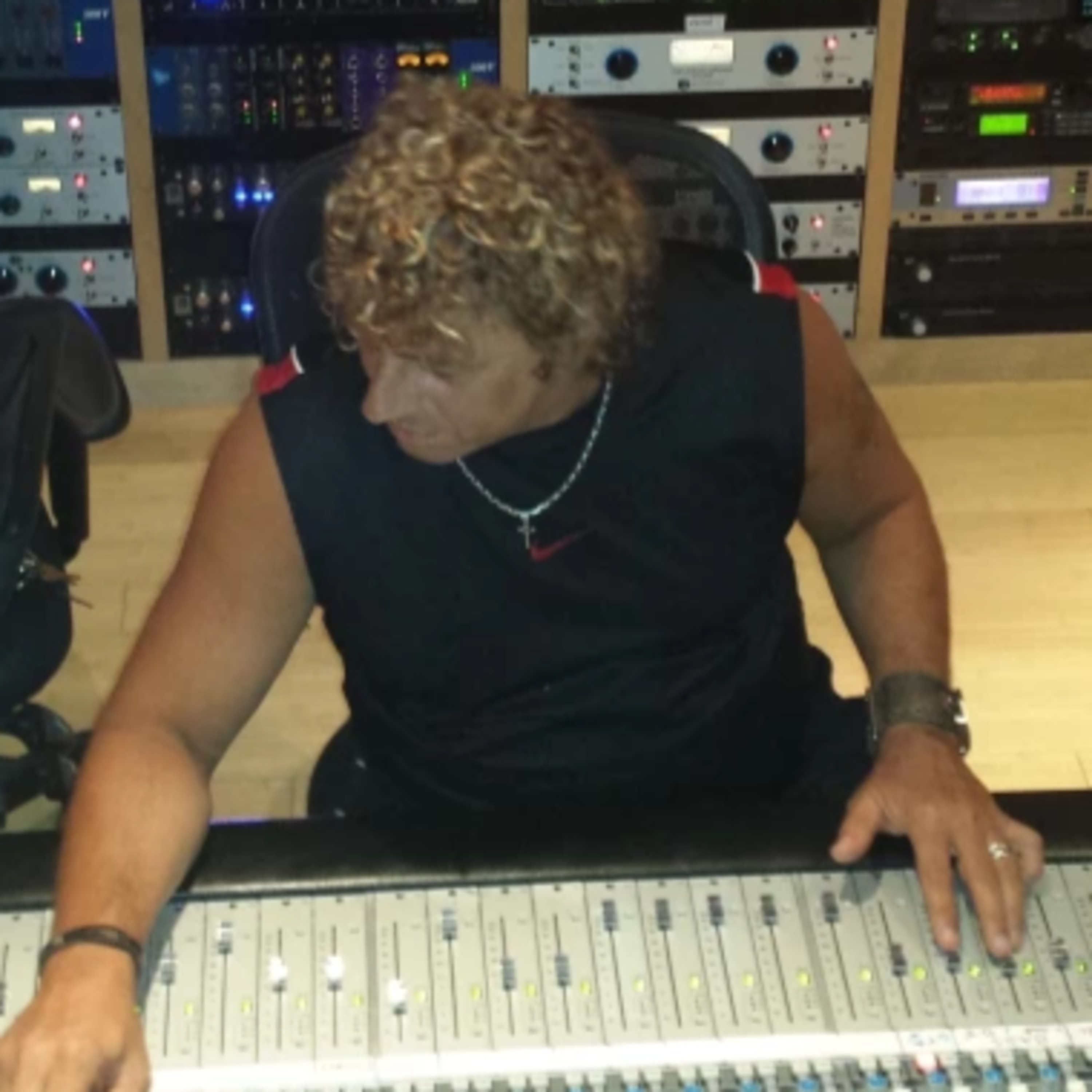 Ep 90 Producer Steve Thompson shares stories of Metallica, Guns n Roses, Tesla and much more! episode artwork