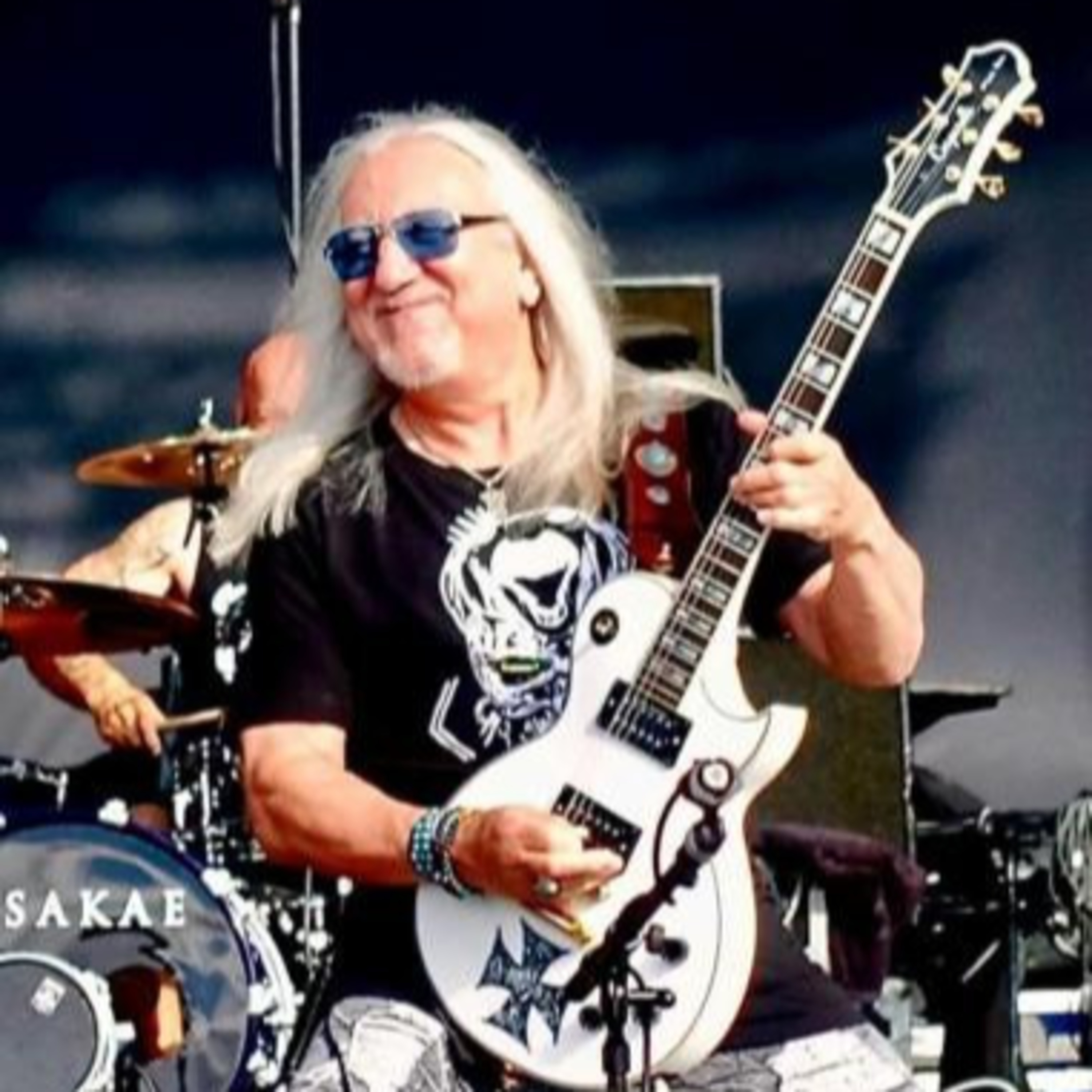Ep 176 Mick Box of URIAH HEEP talks new album for 2022 and touring! episode artwork