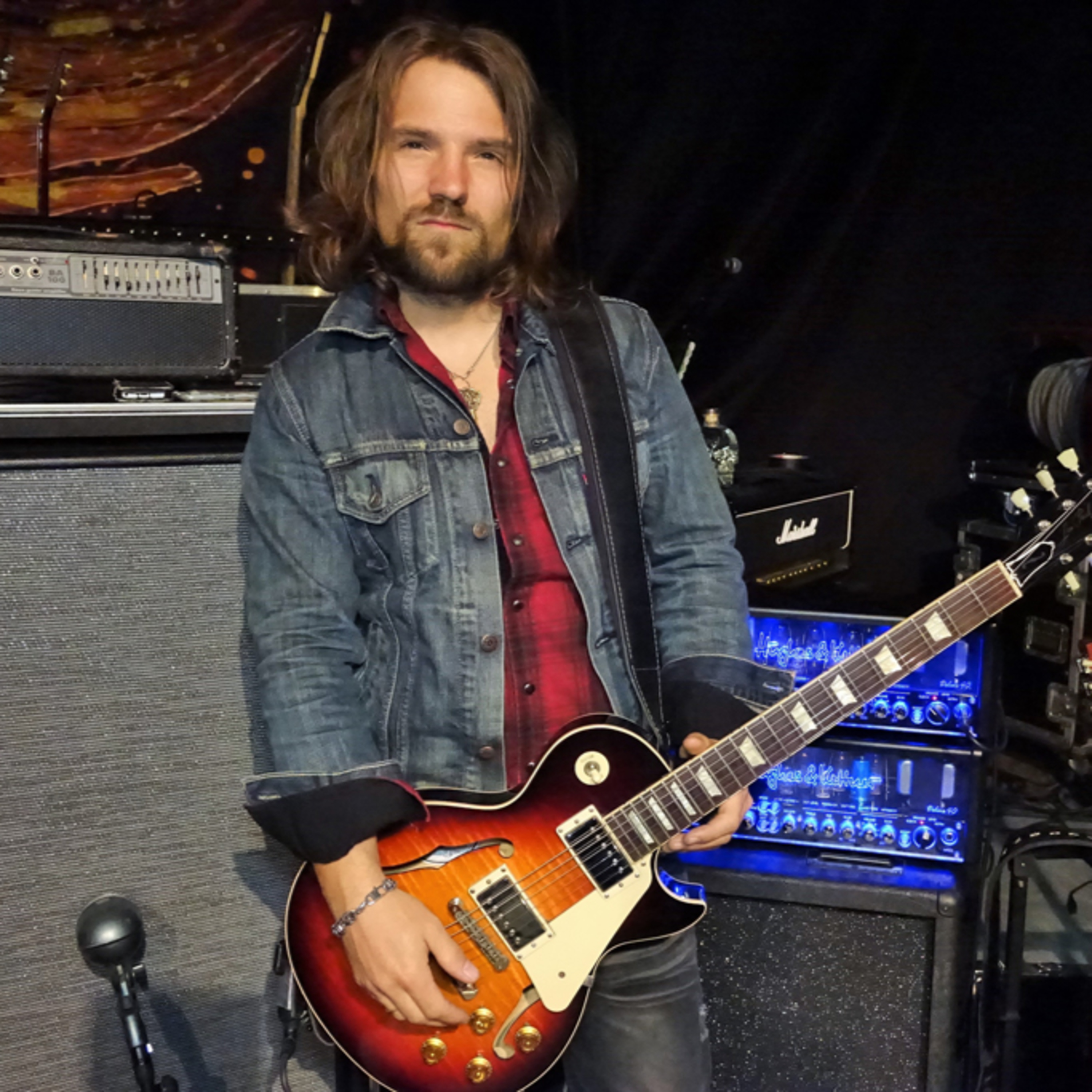 Ep 188 The New Roses singer Timmy Rough comes on to talk new album and 2022! episode artwork