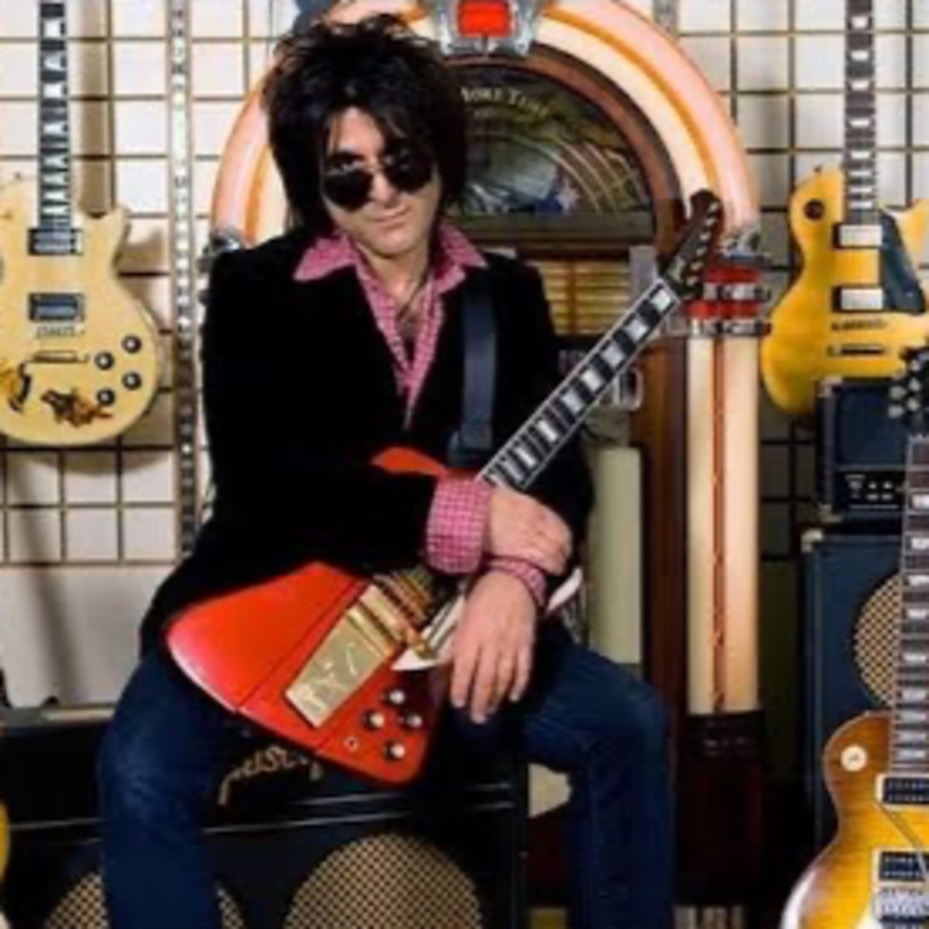 Ep 65 Steve Conte (New York Dolls & Michael Monroe) talks career and new music coming! episode artwork