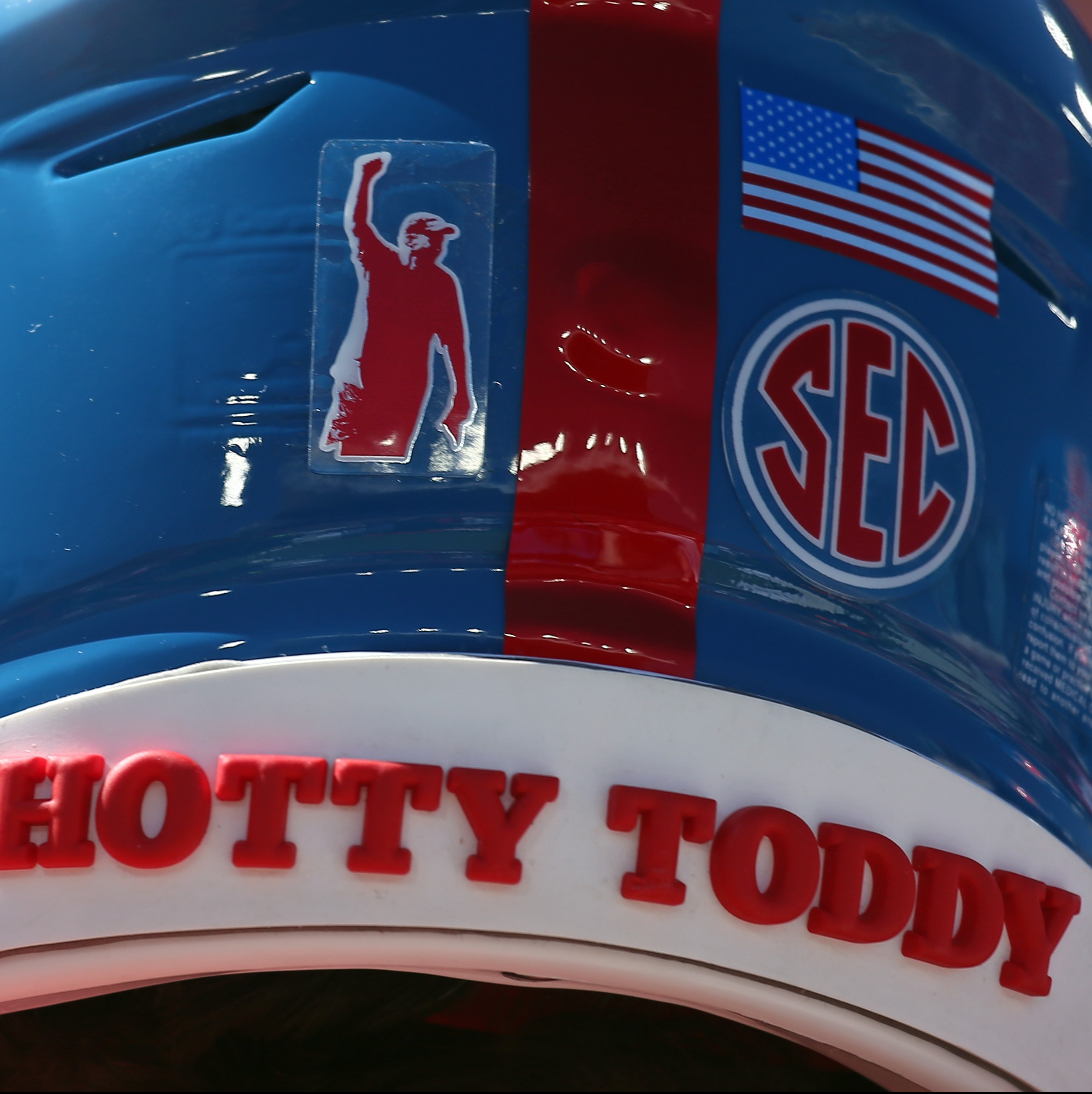 Red and Blue Crew Podcast: The world of NIL is out of control